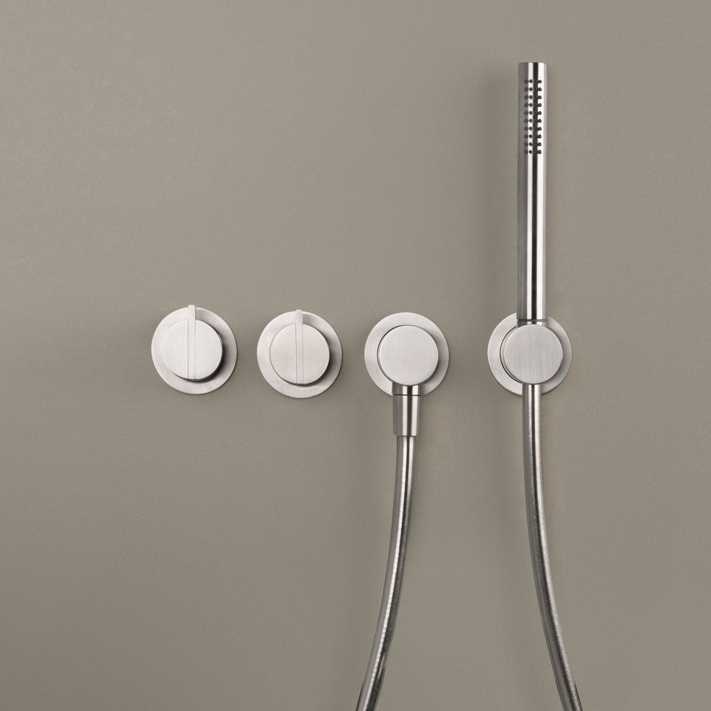 Mostra il prodotto PB SET23 THERM | Thermostatic shower set del produttore COCOON