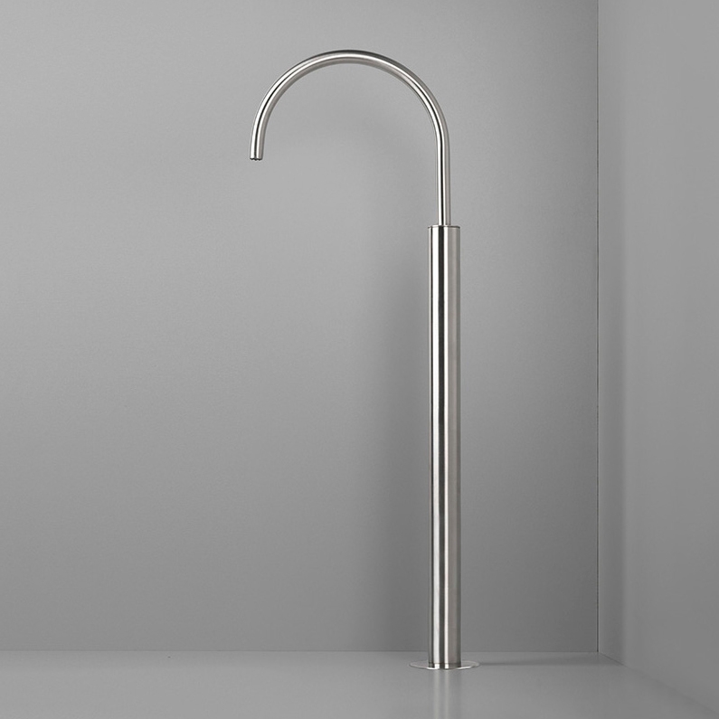 Mostra il prodotto PB34 | Floor mounted bath spout del produttore COCOON