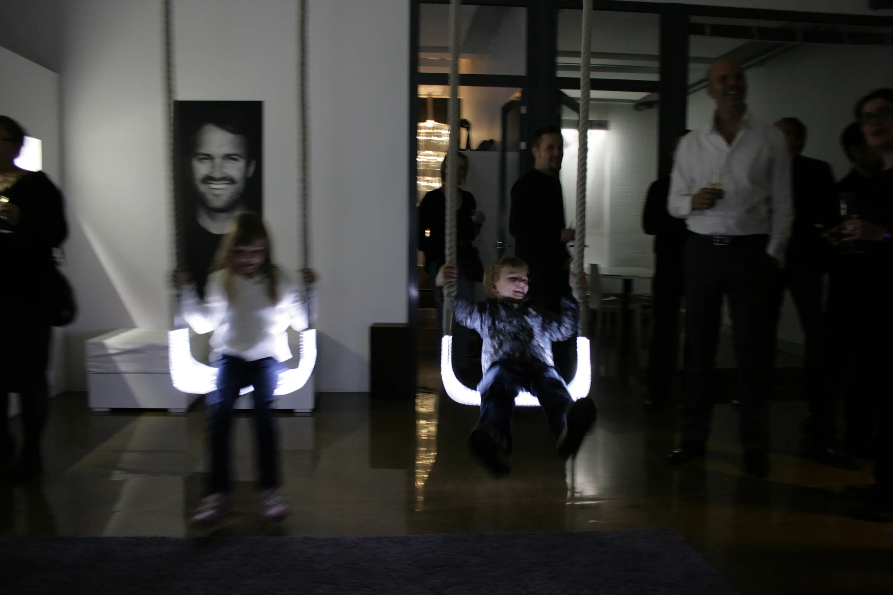 Saas Instruments - Sense Light swing