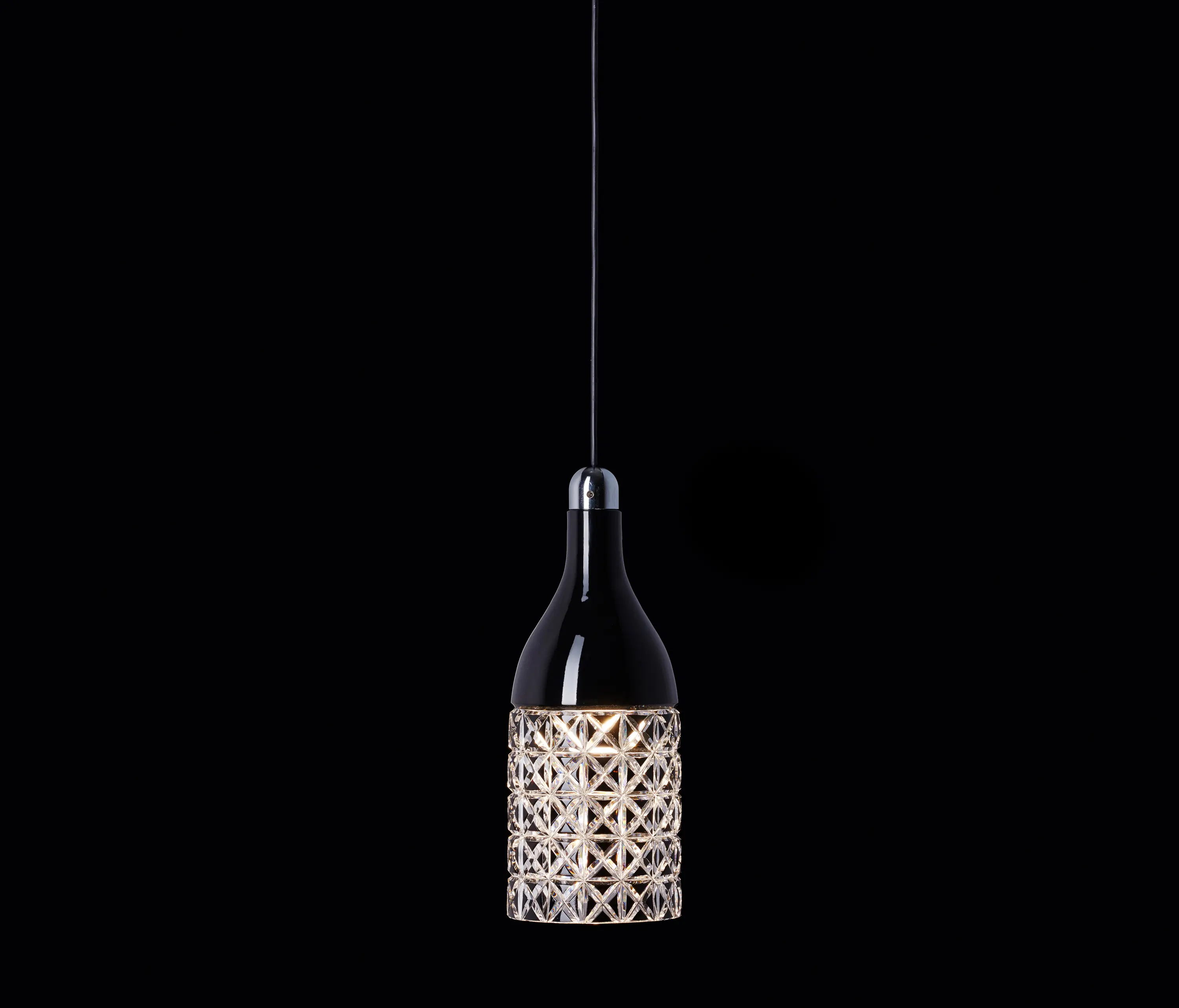 Saas Instruments - Sparkle Black