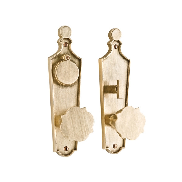 Mostra il prodotto The Paris Collection by Roger Thomas del produttore Rocky Mountain Hardware