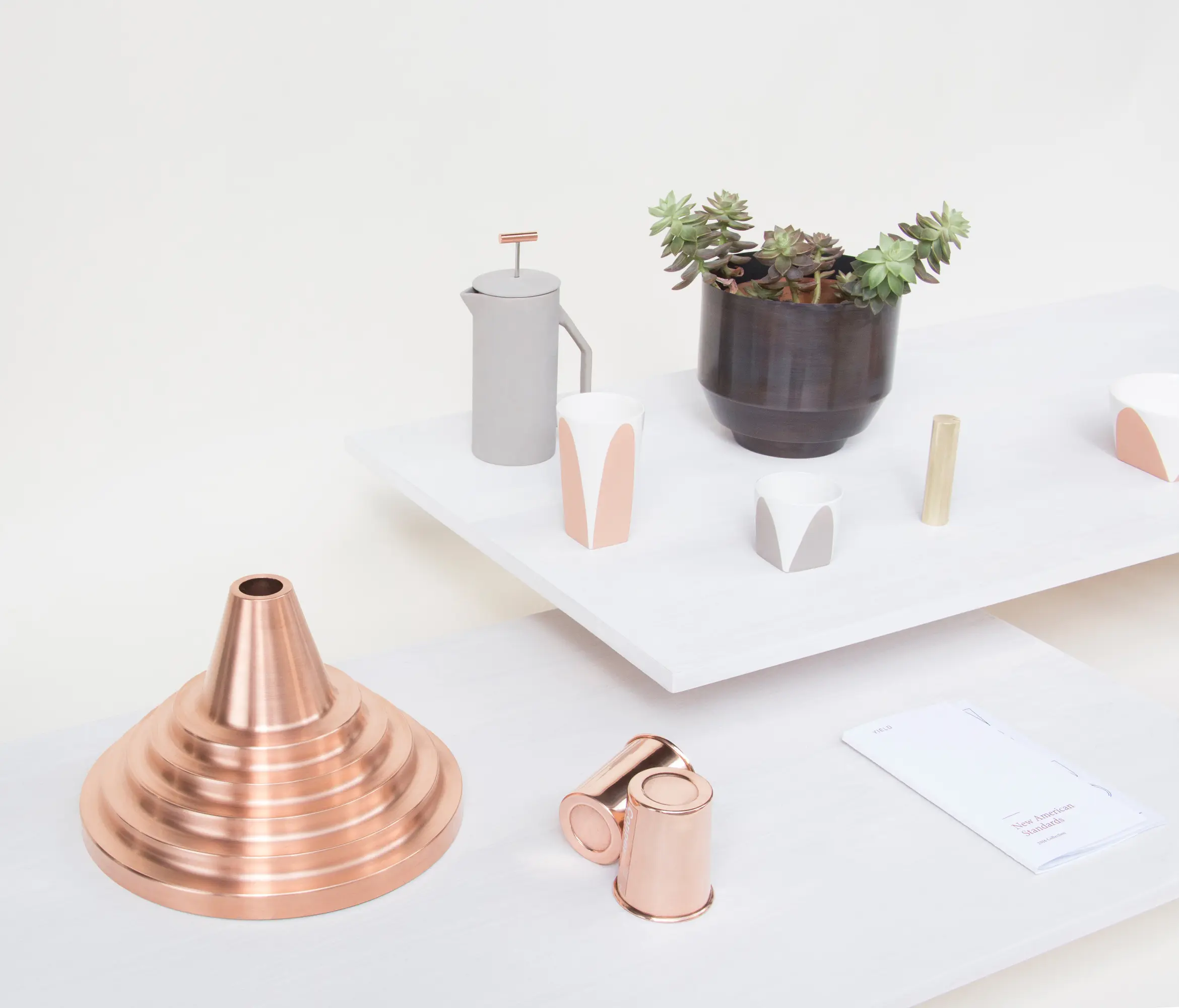 Yield - Meso Pendant Light | White / Copper