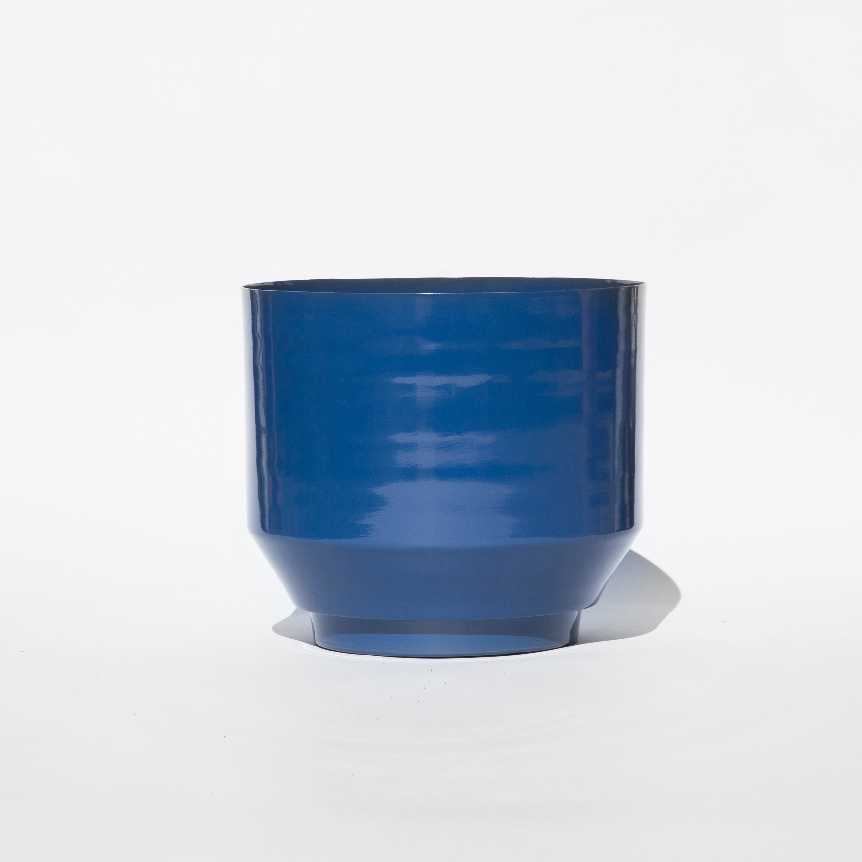 Outdoor Spun Planter 16" |  Royal Blue
