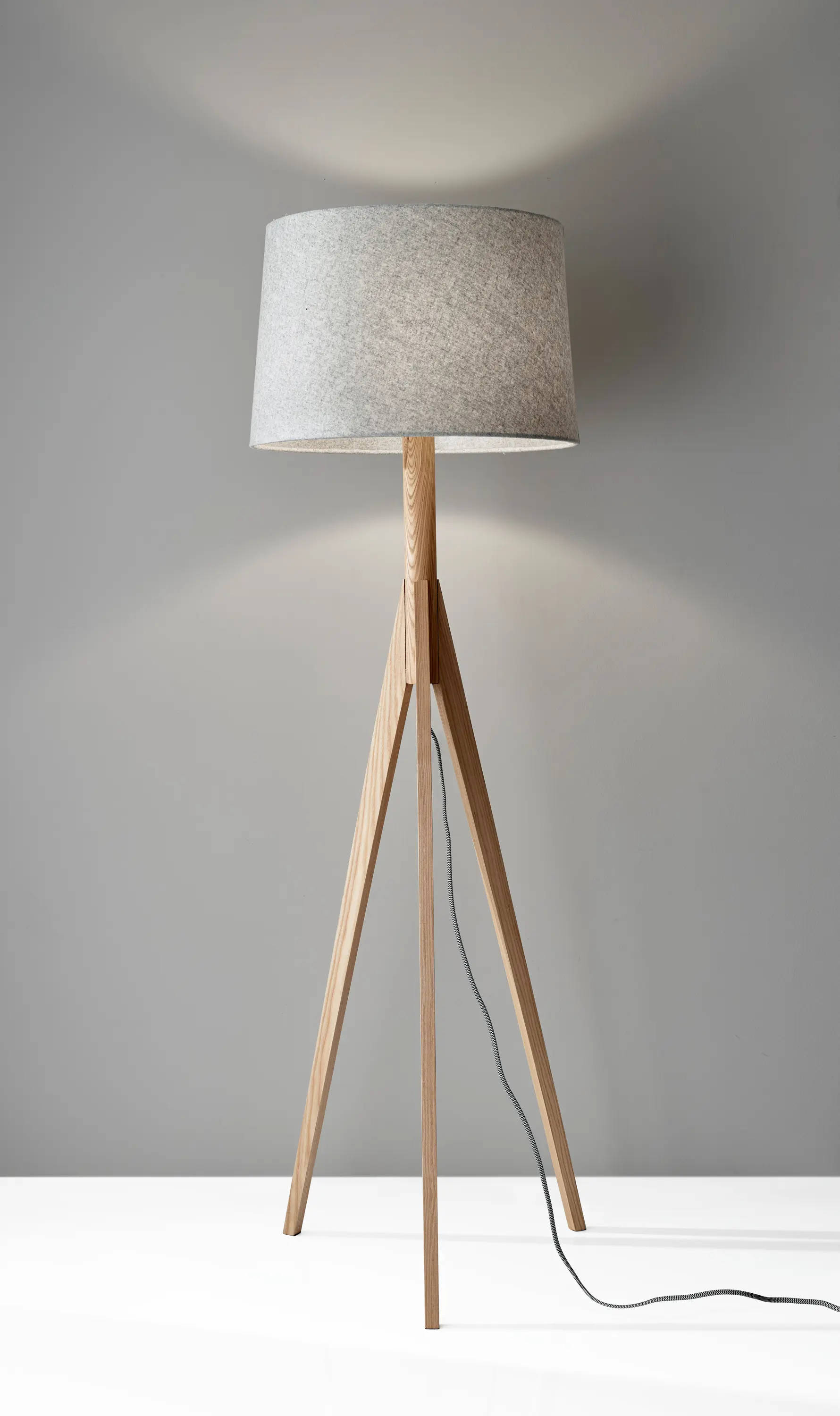 ADS360 - Eden Table Lamp