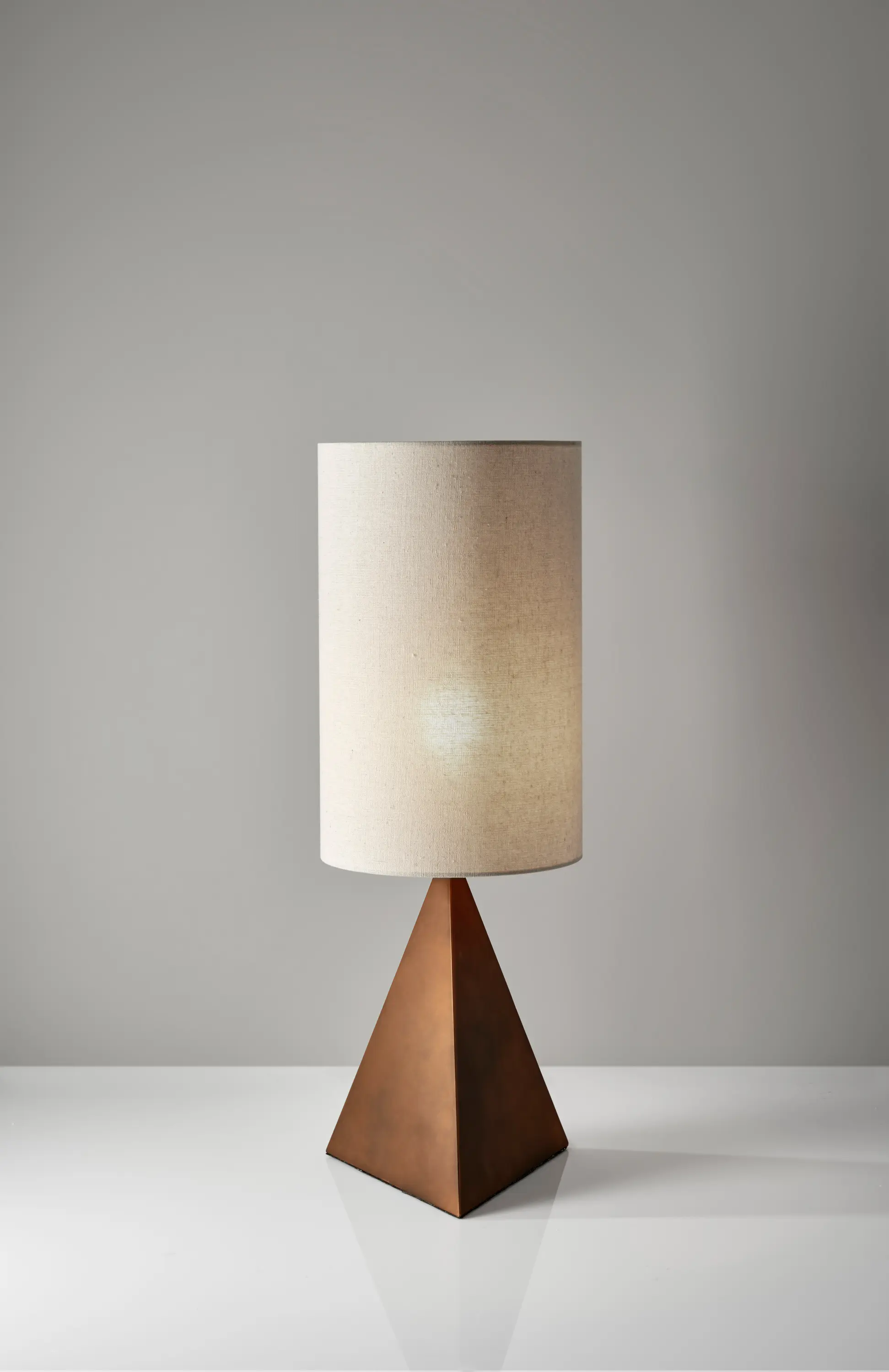 ADS360 - Cairo Table Lamp