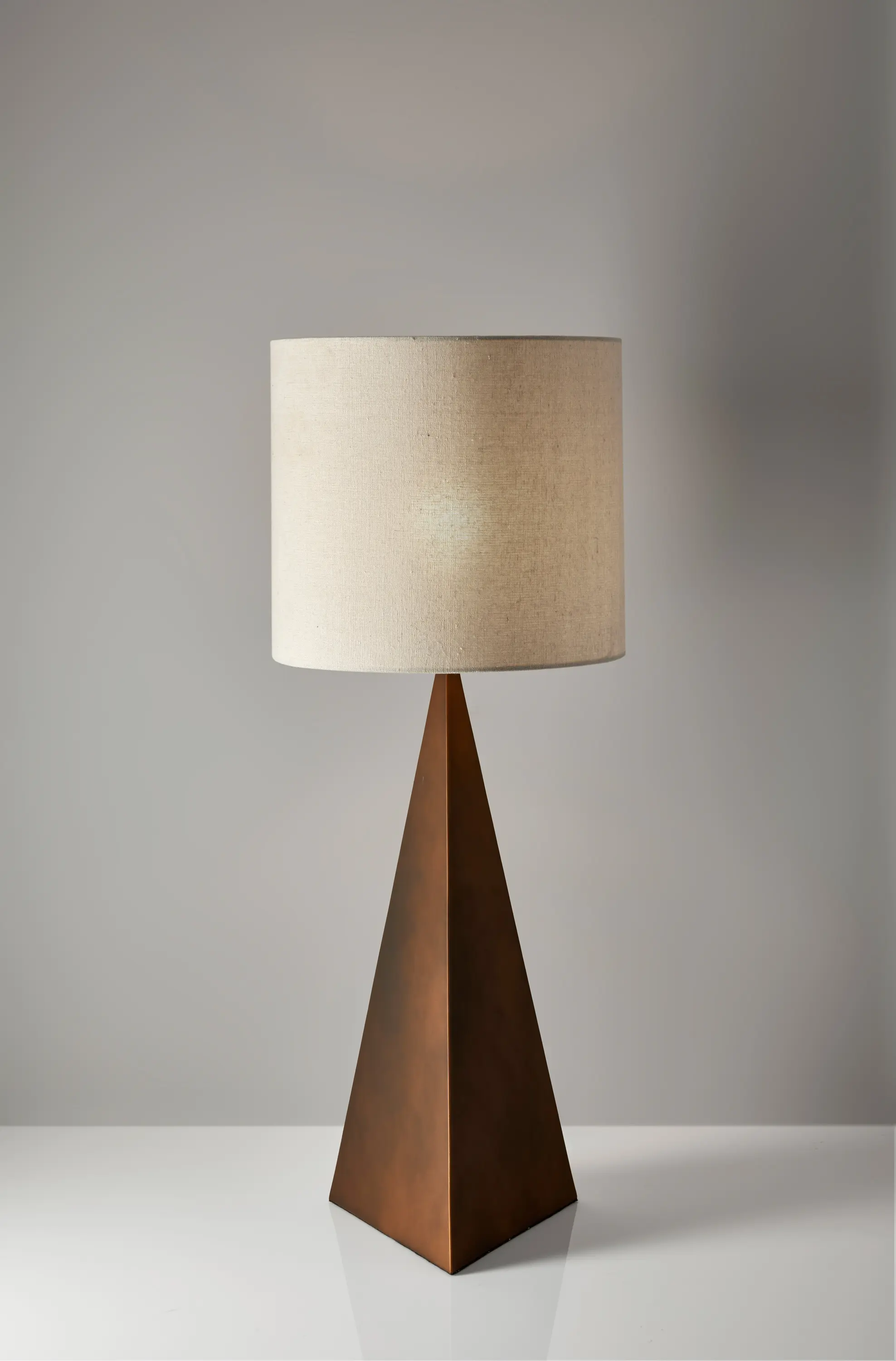 ADS360 - Cairo Table Lamp