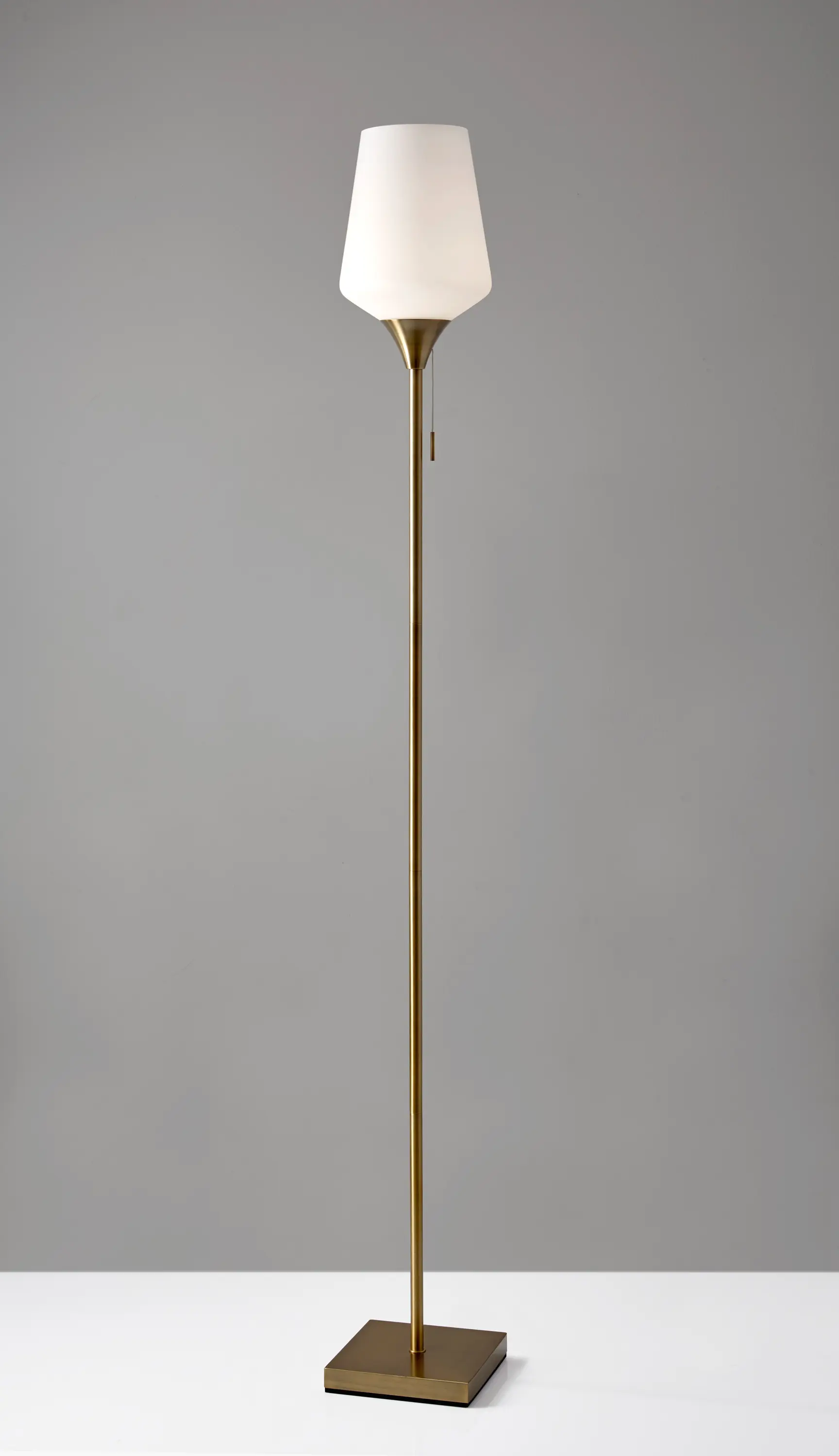 ADS360 - Roxy Floor Lamp