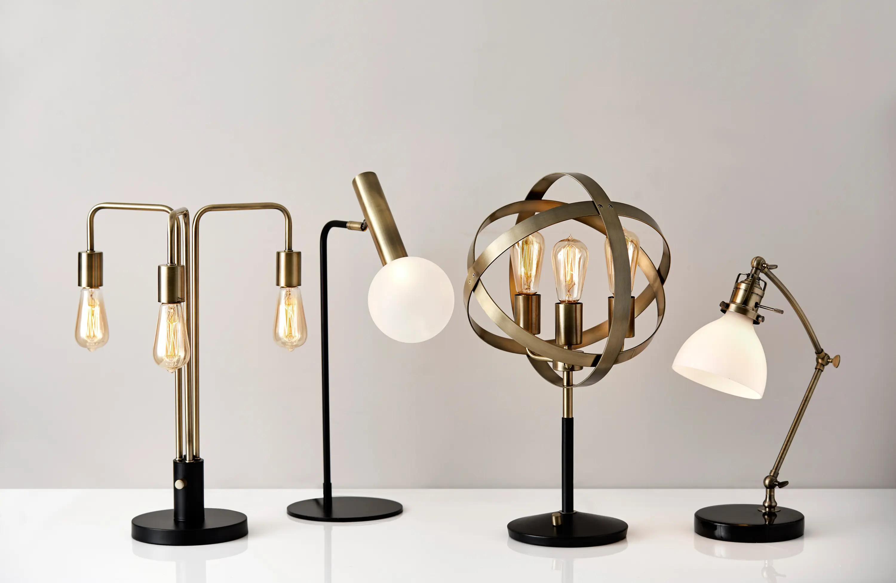 ADS360 - Weber Floor Lamp