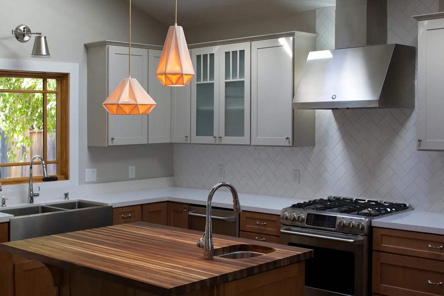 Schmitt Design - Aspect Pendant Slender