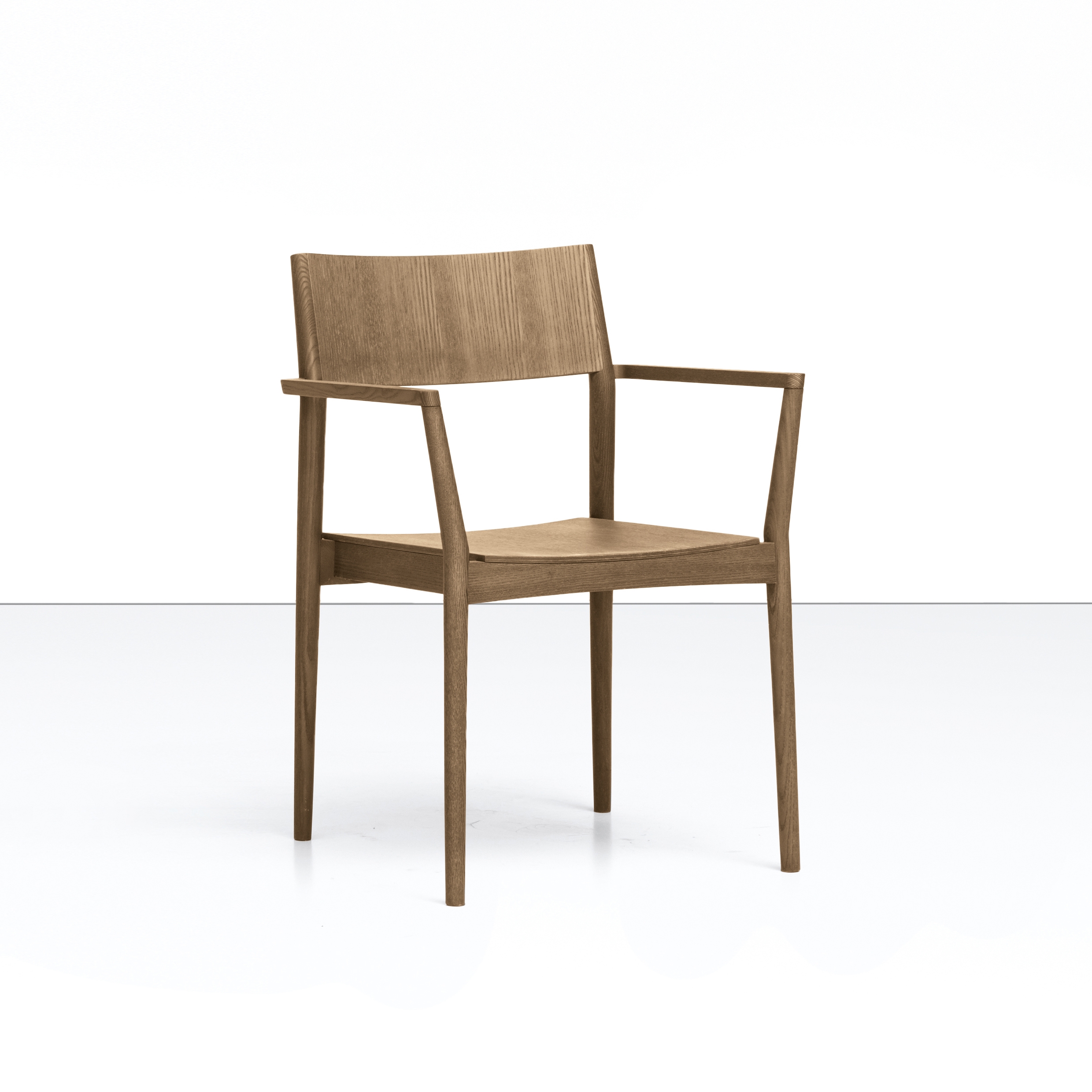 Vertoon produk ELSA CONTRACT_65-14/4 ~ 65-14/4F van vervaardiger Piaval