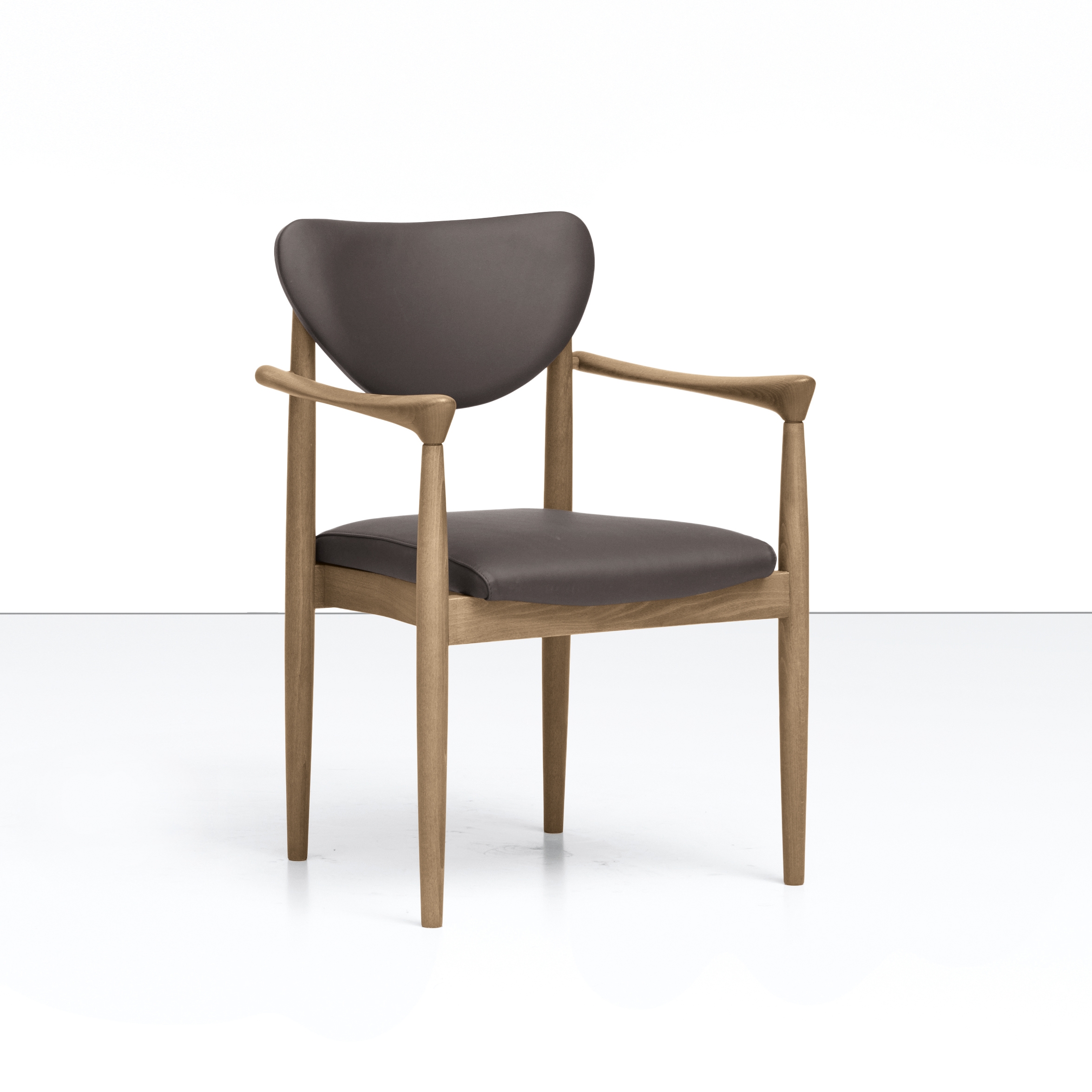 Display product PIA CONTRACT_48-13/2 from manufacturer Piaval