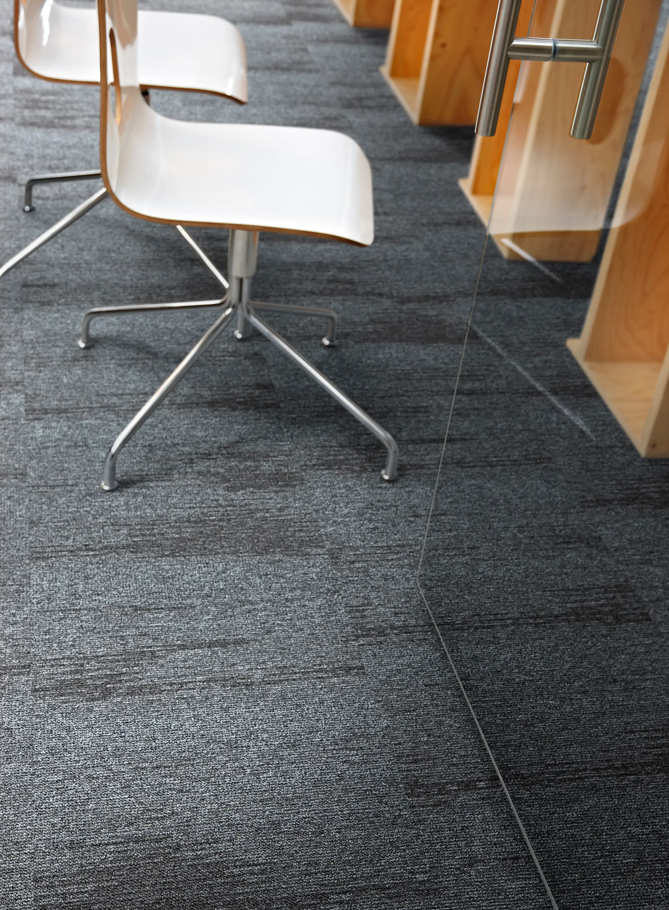 Desso by Tarkett - Essence Structure
