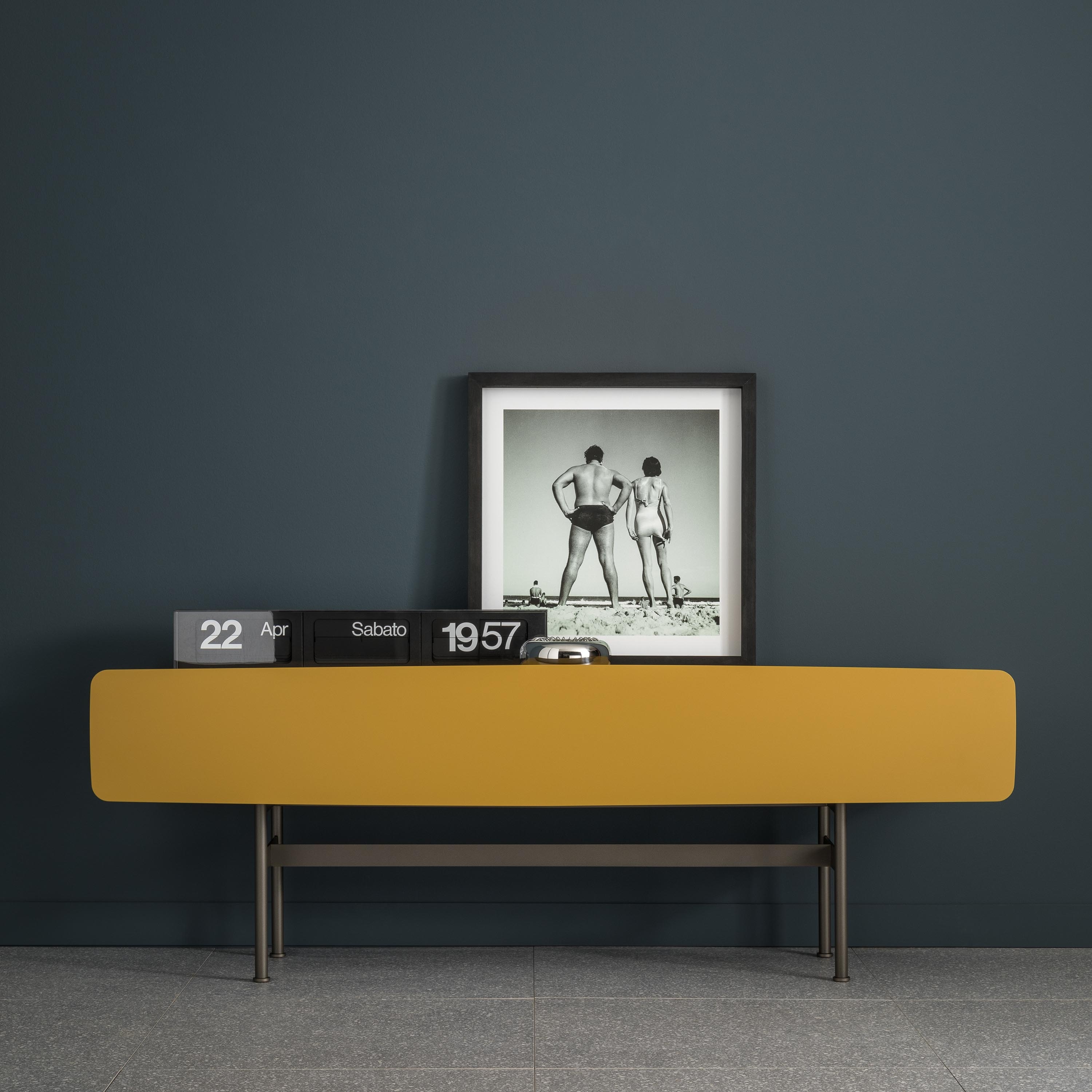 STORAGE & DESKS