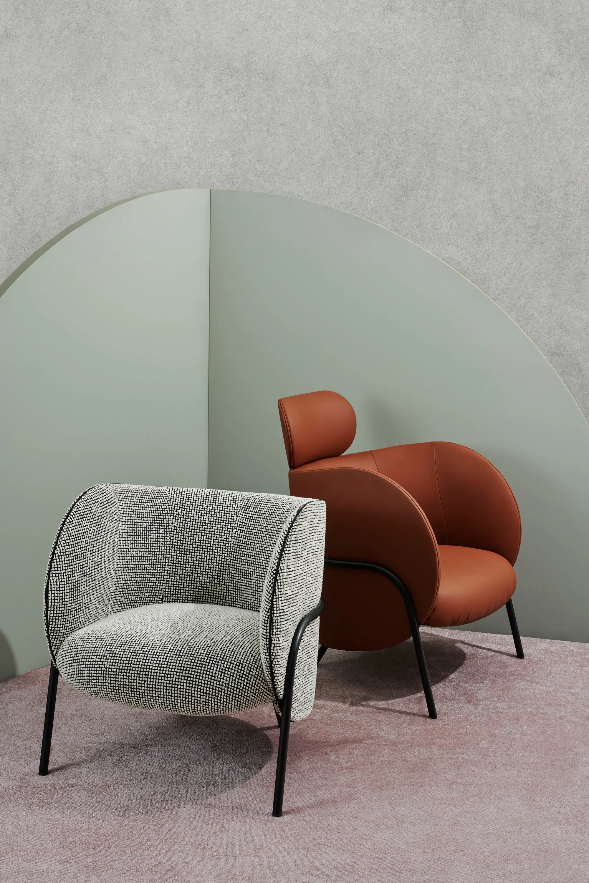 SP01 - Royce Armchair with Headrest