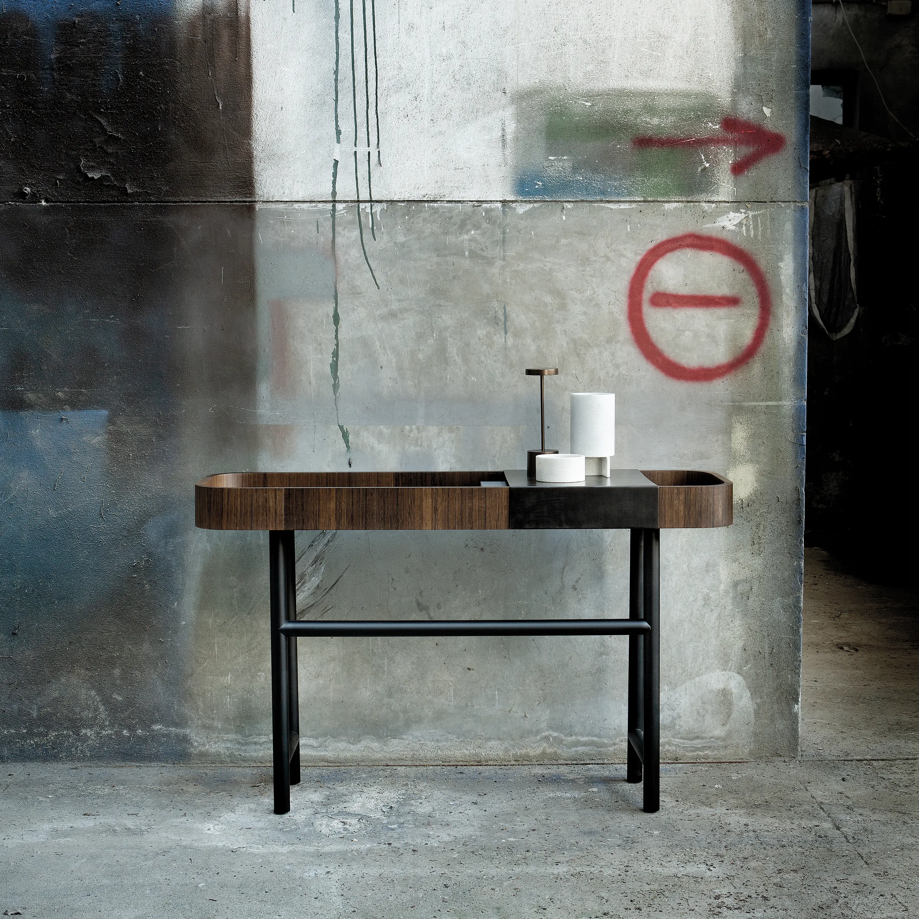 HMD Furniture - Mora Console