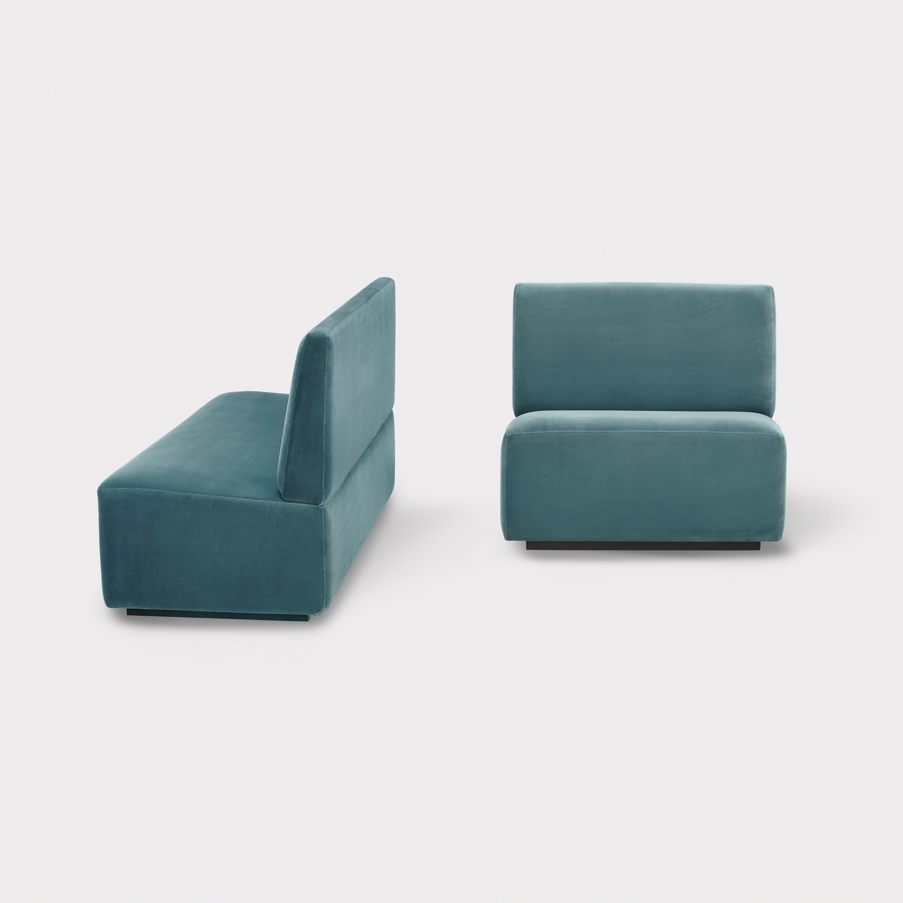 Afficher le produit Bistro Modular Bench du fabricant HMD Furniture