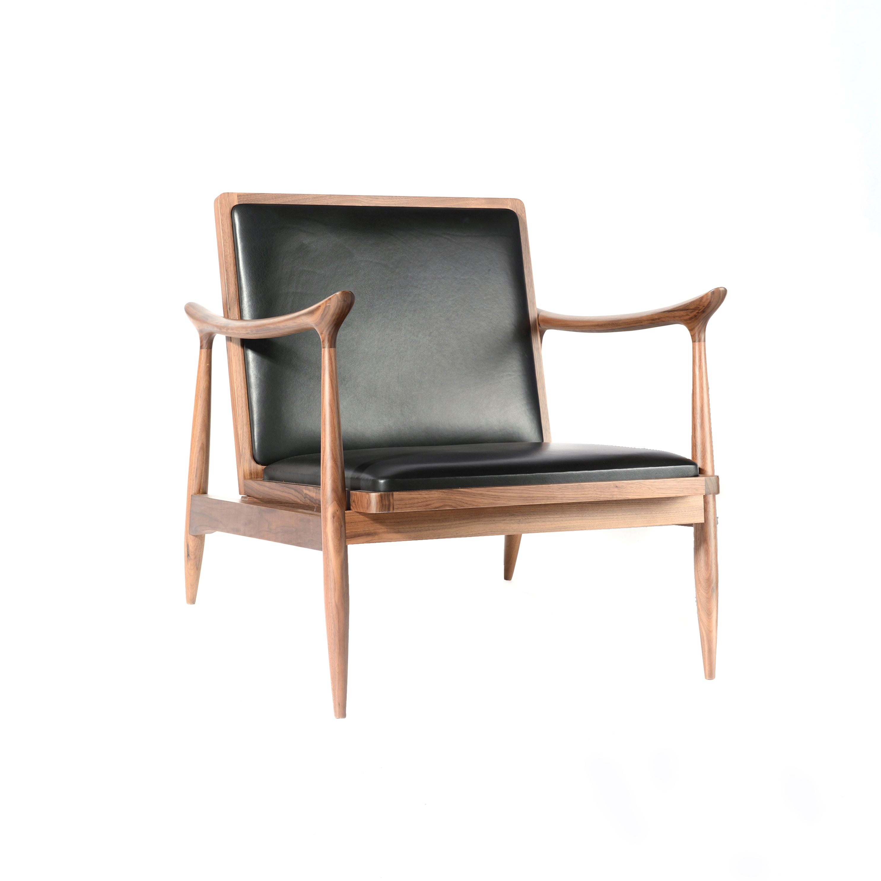 Produkt Isac Armchair With Leather des Herstellers HMD Furniture anzeigen