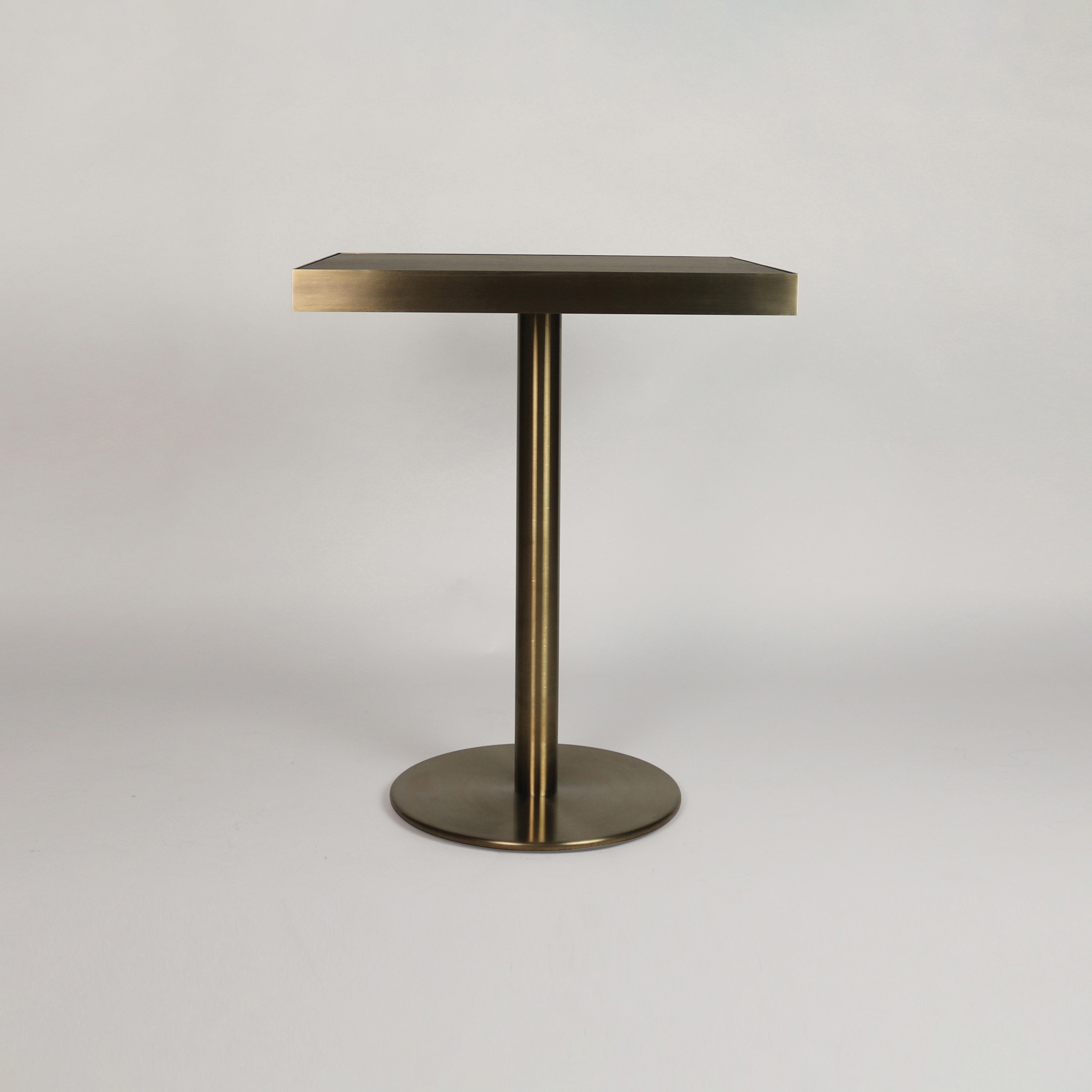 Produkt Please Bistro Table des Herstellers HMD Furniture anzeigen