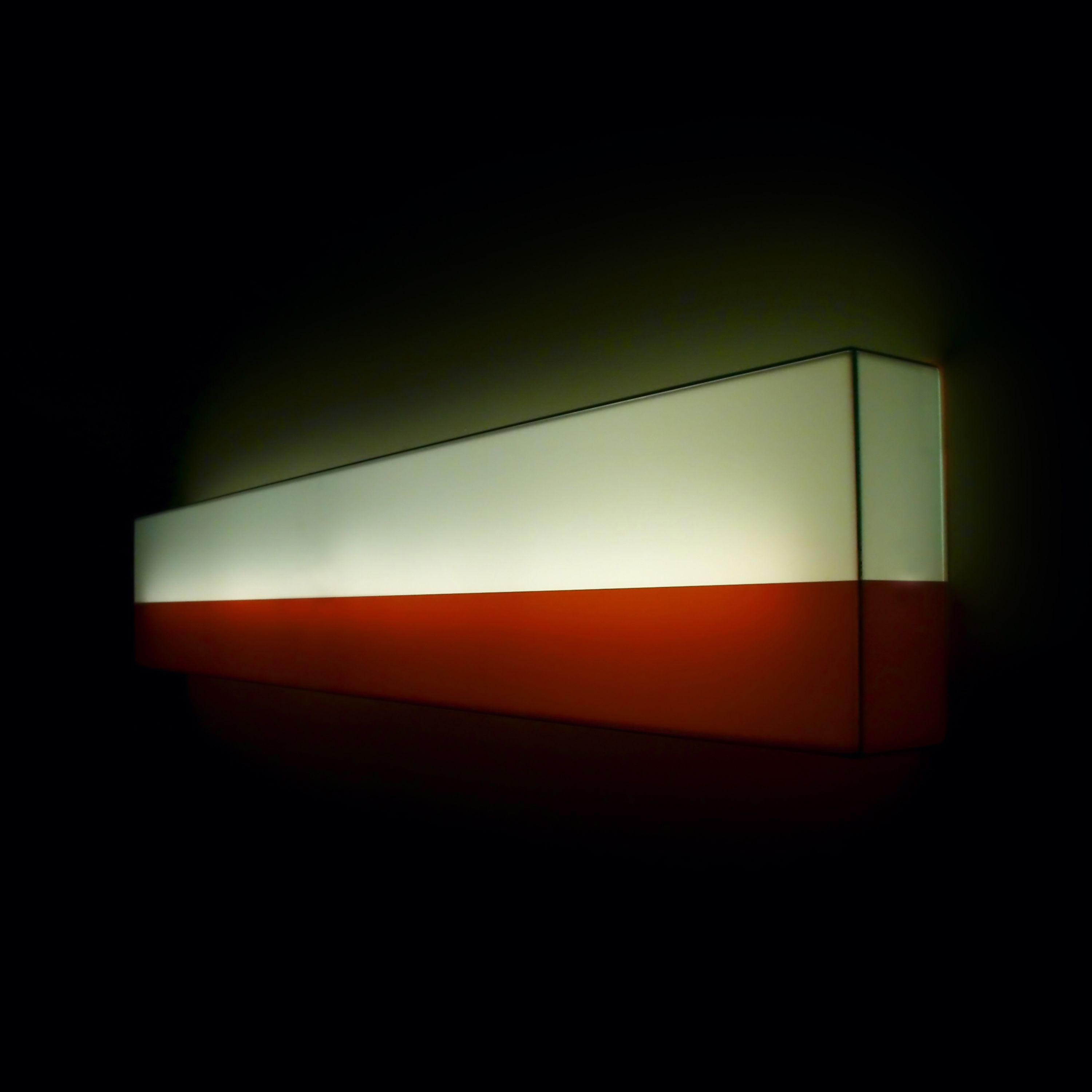 Mostra il prodotto Luma Light | Long Horizontal: Aegean and Dark Bronze del produttore Videre Licet