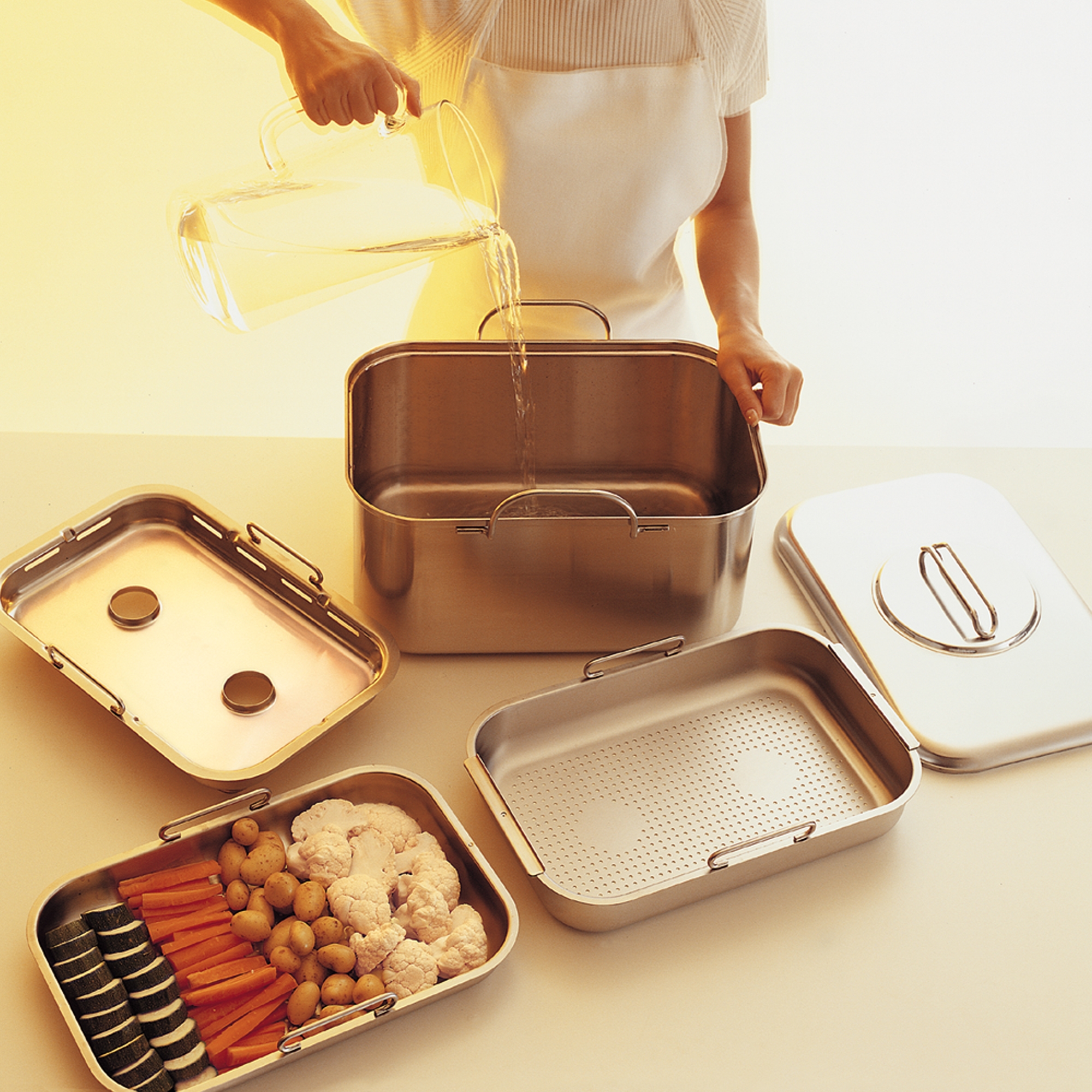 KITCHEN ACCESSORIES