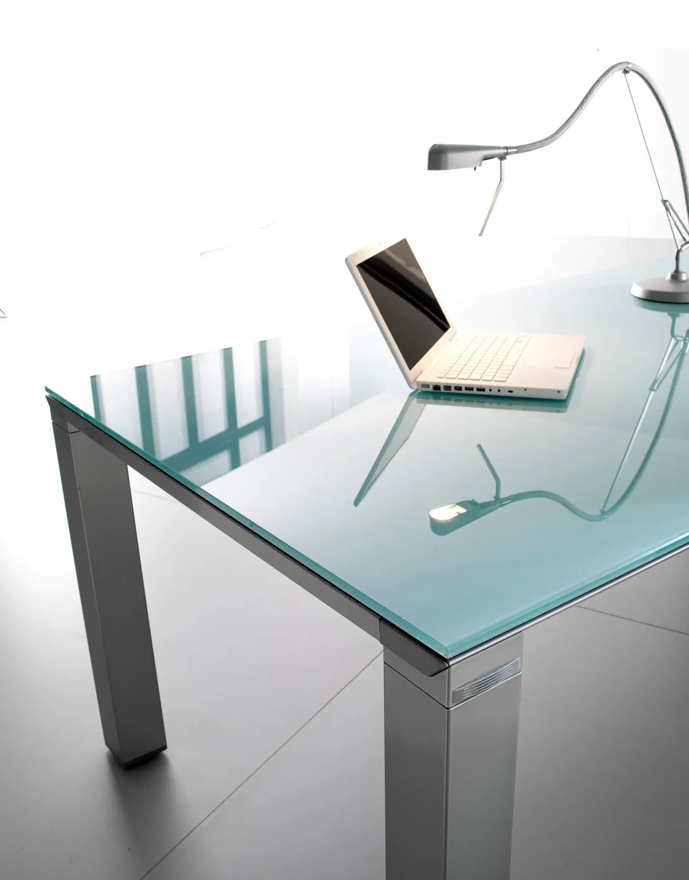 Faram 1957 - FD205 desk