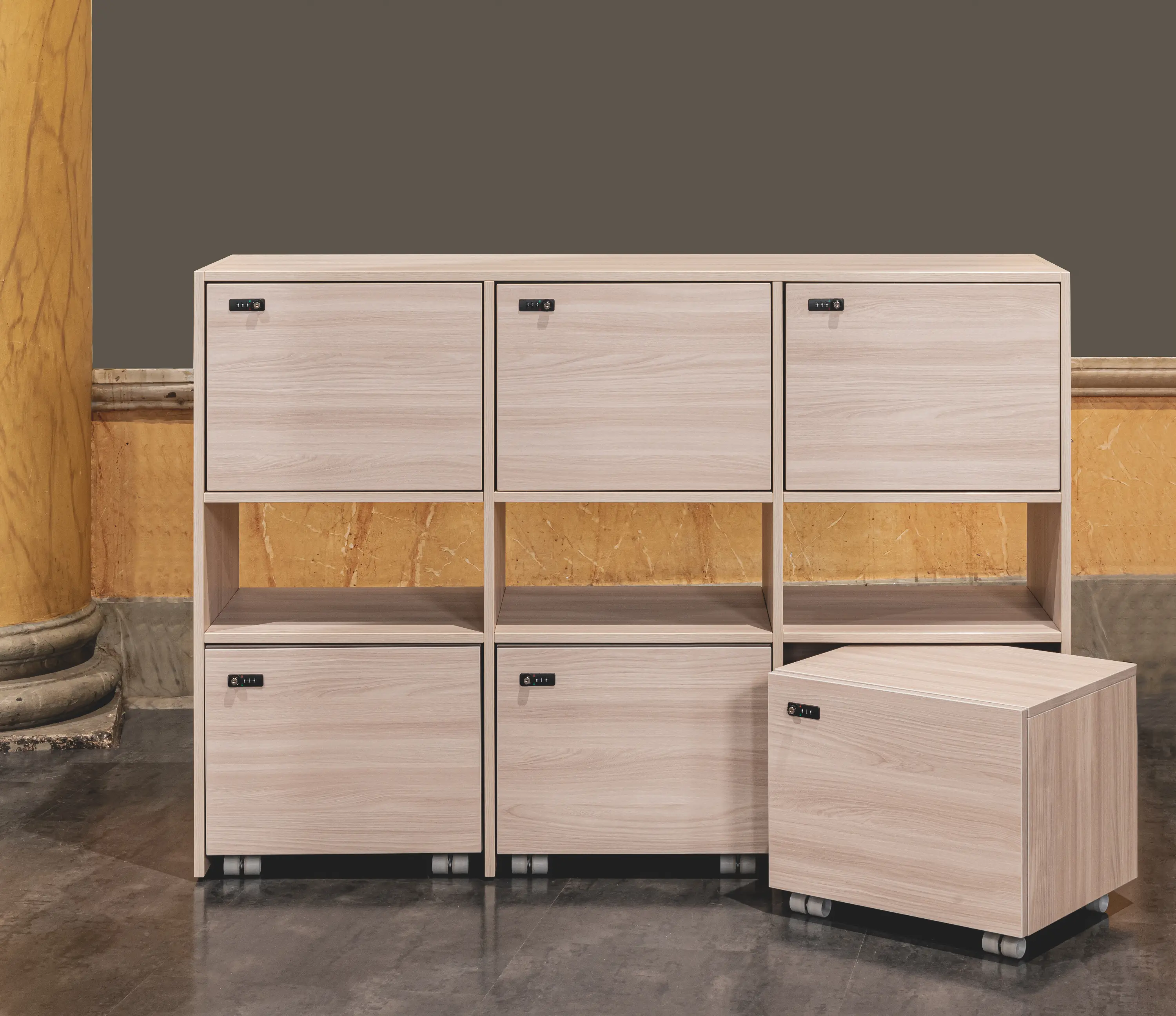 Faram 1957 - Bahlara Lockers