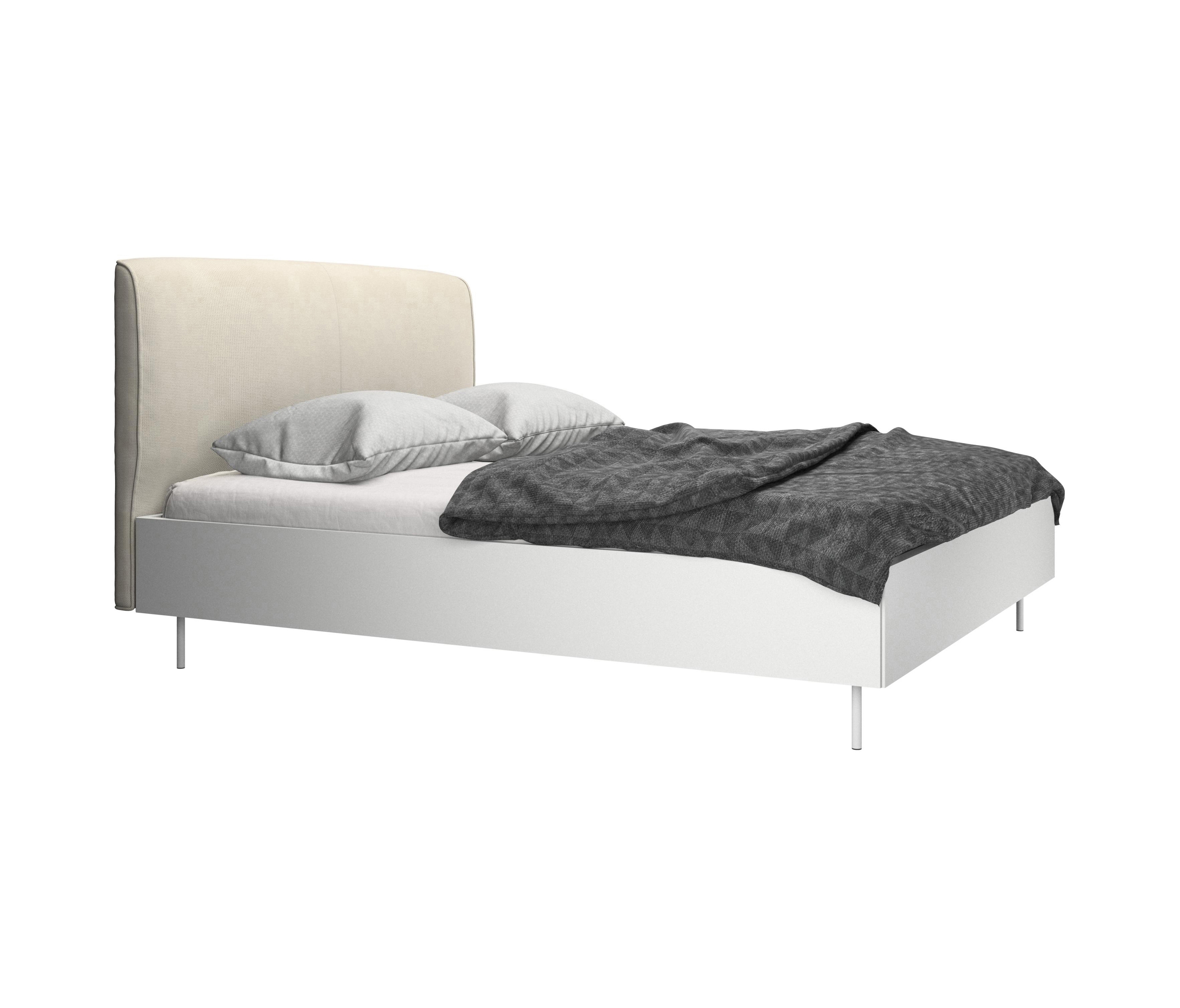 Display product Houston bed EW60 from manufacturer BoConcept