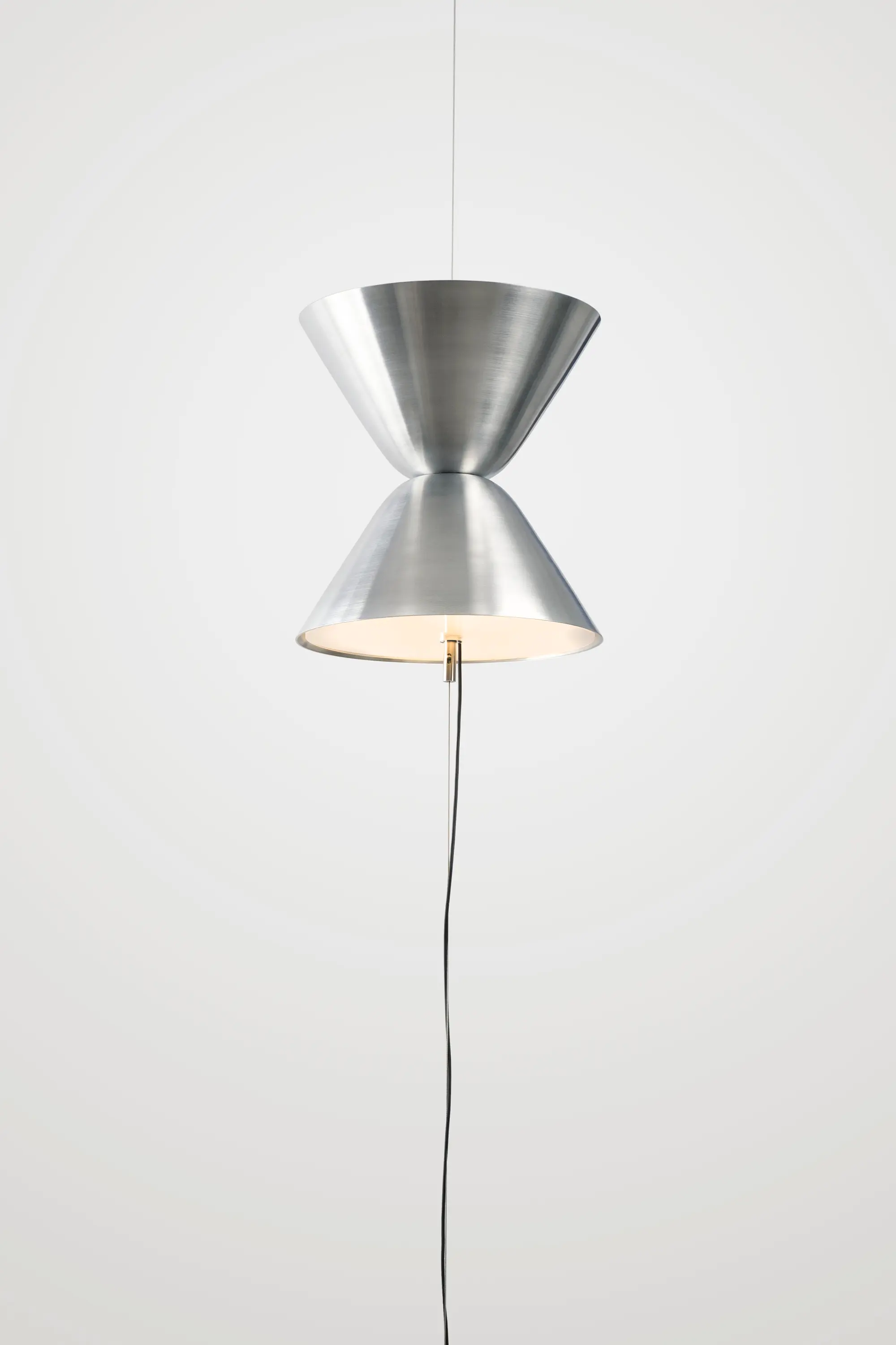 Daniel Becker Studio - Aureole brushed