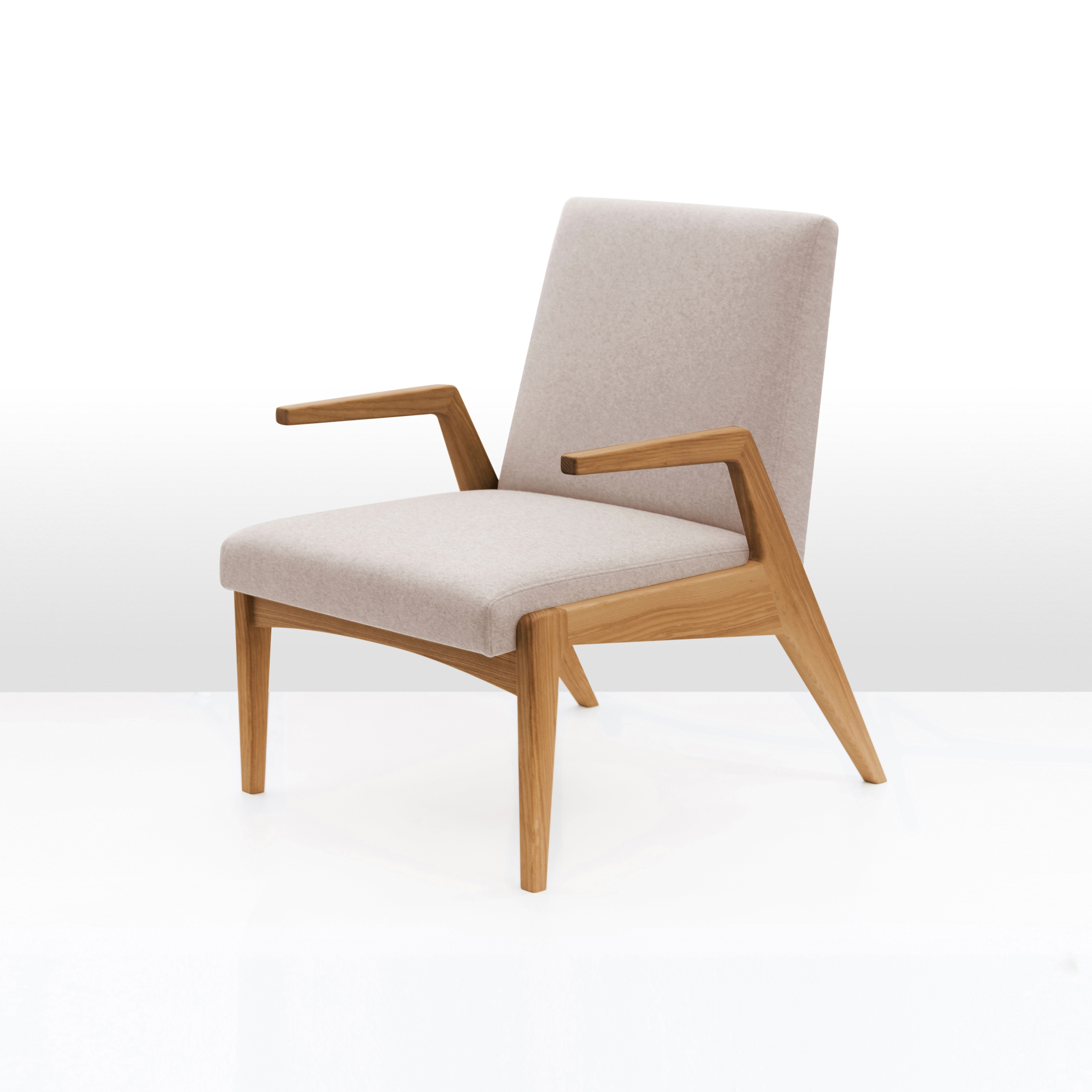 Display product Armchair R-1378 from manufacturer POLITURA