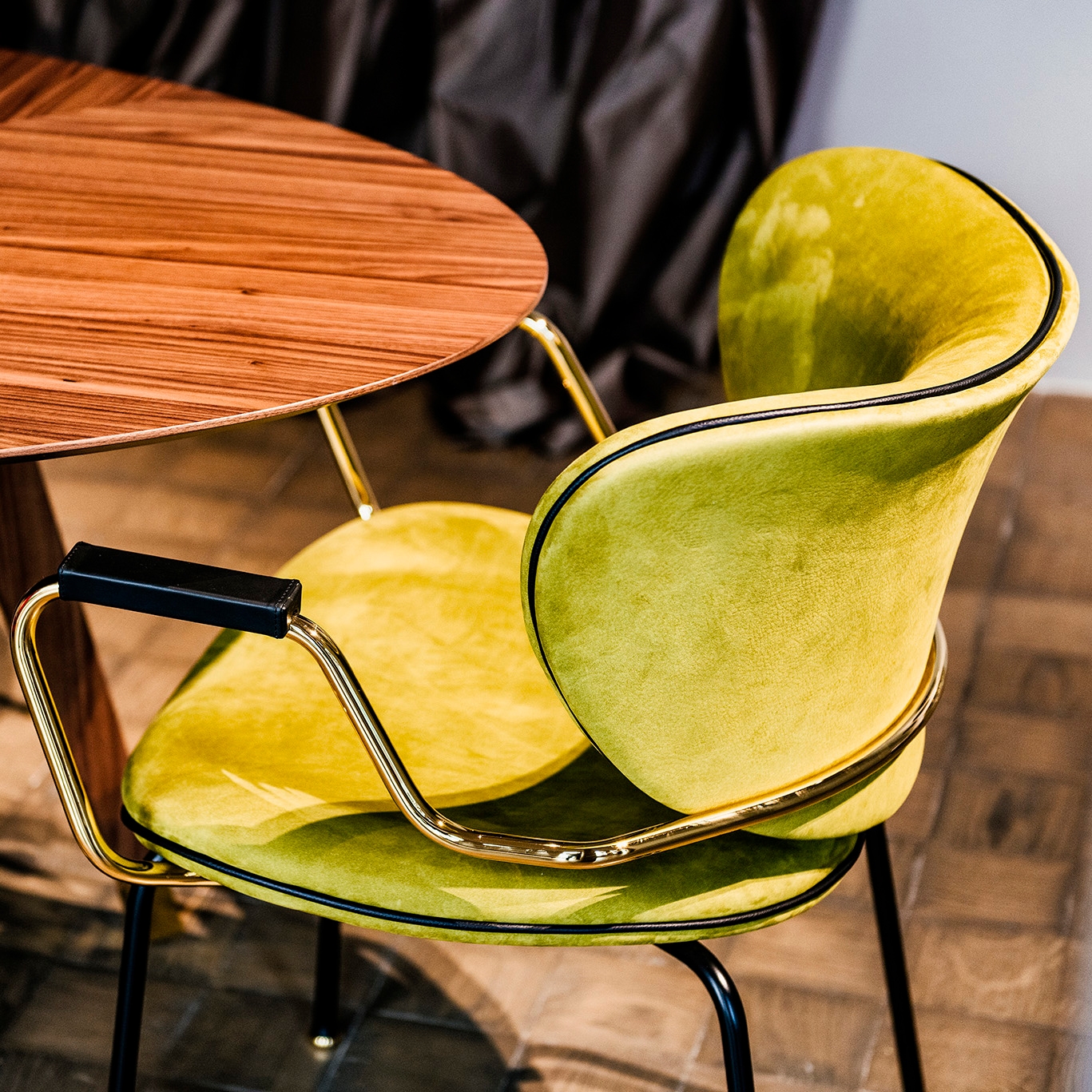 CHAIRS