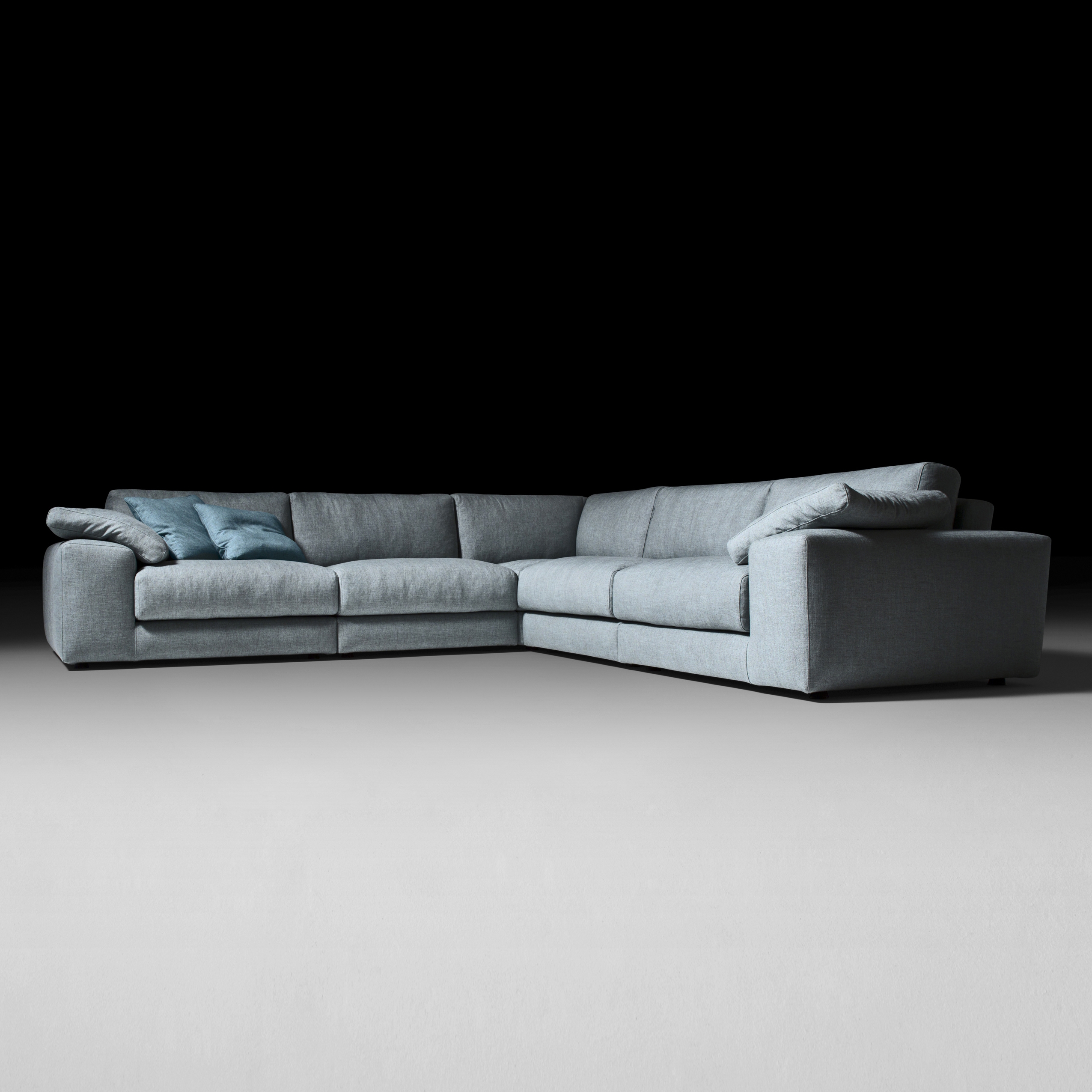 Display product Dante Sofa from manufacturer black tie