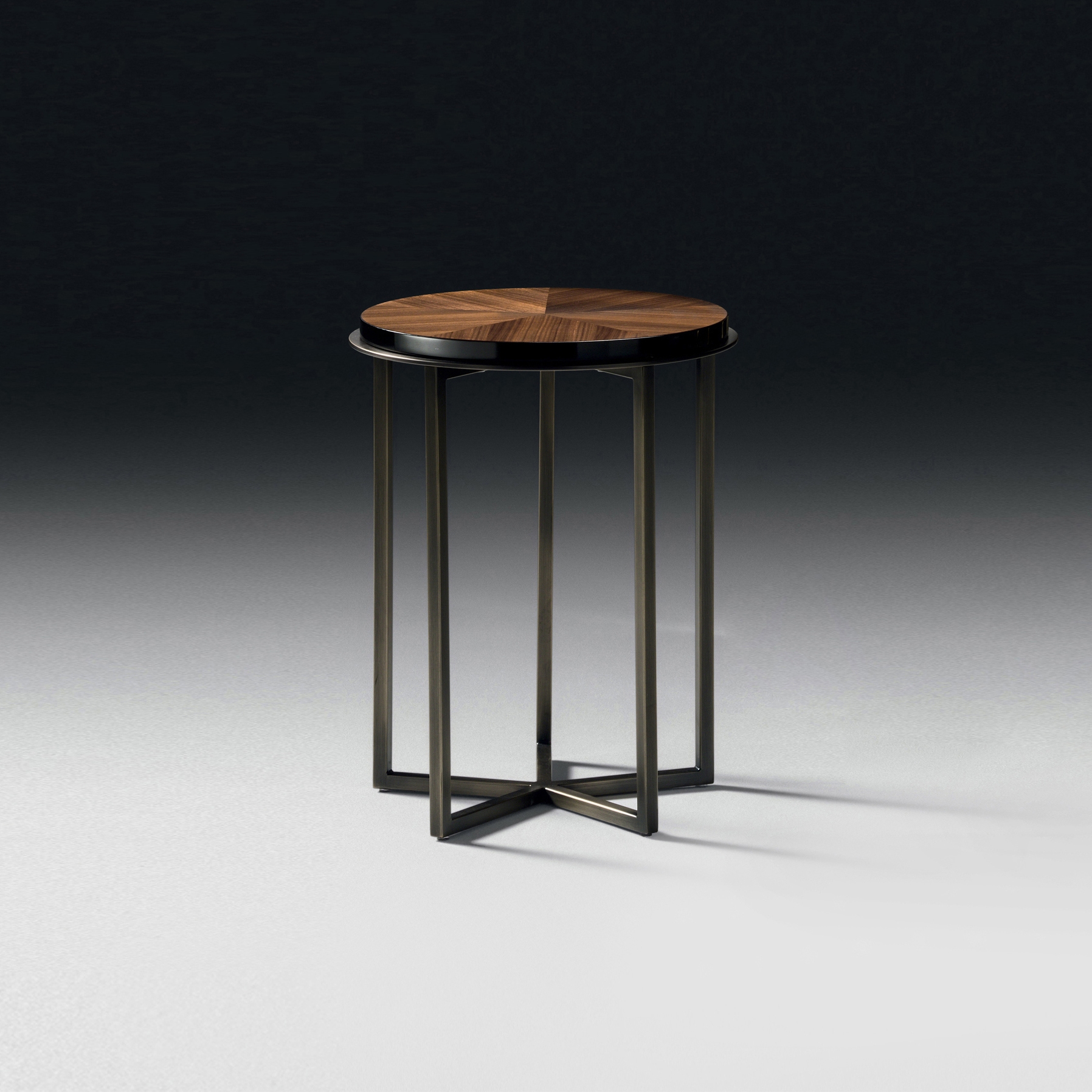 Afficher le produit Elliot Coffee Table du fabricant black tie