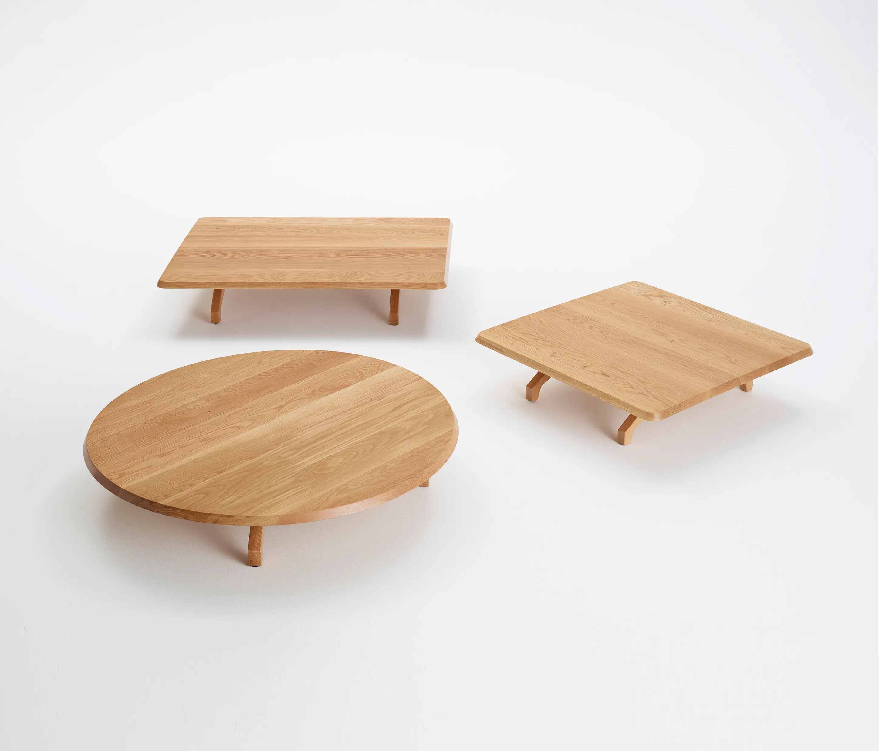 Schiavello International Pty Ltd - Bomba Rectangle Table