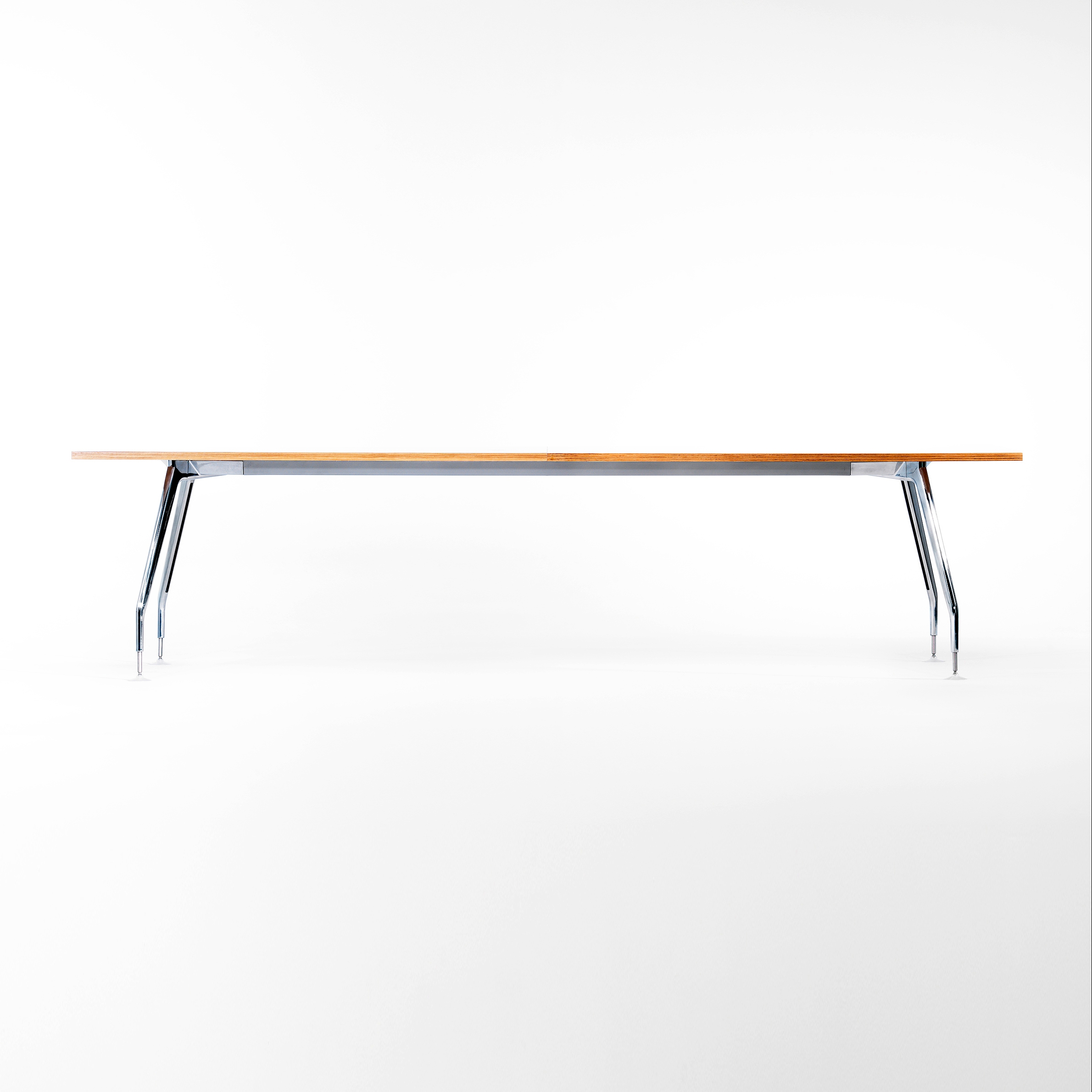 Display product Marina Table from manufacturer Schiavello International Pty Ltd