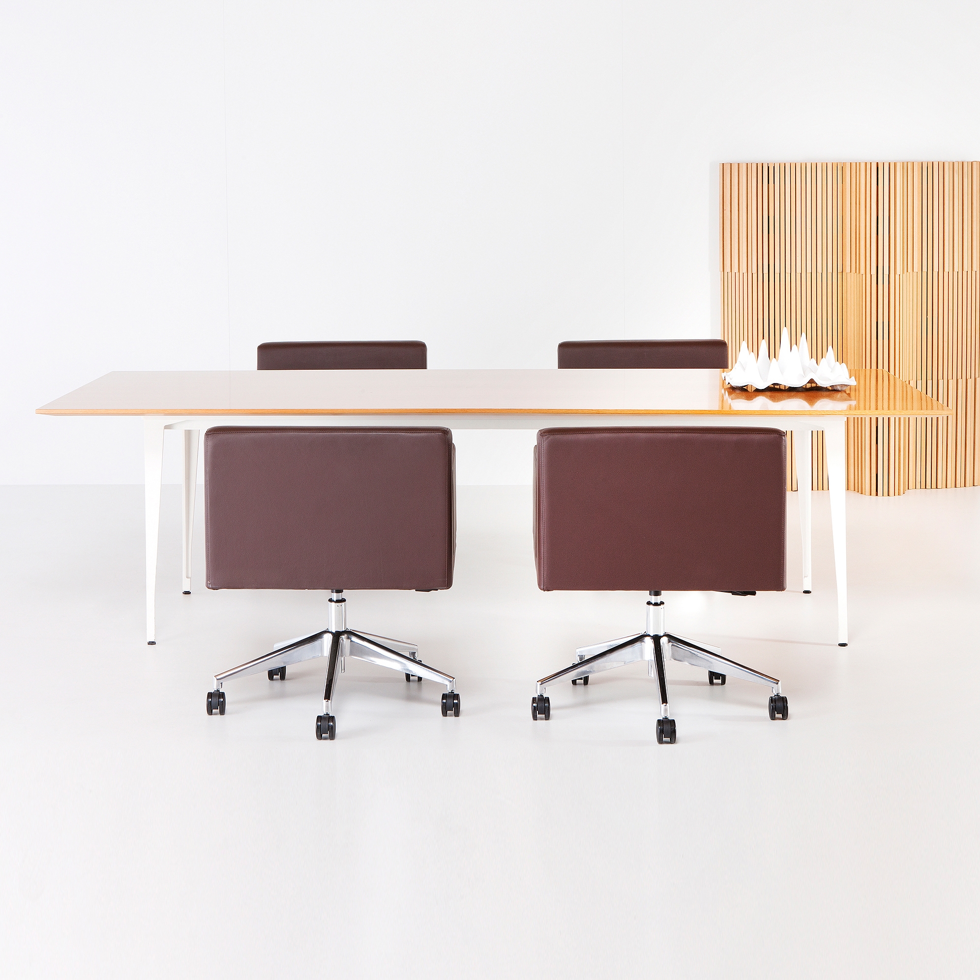 Mostrar el producto Starlite Table del fabricante Schiavello International Pty Ltd