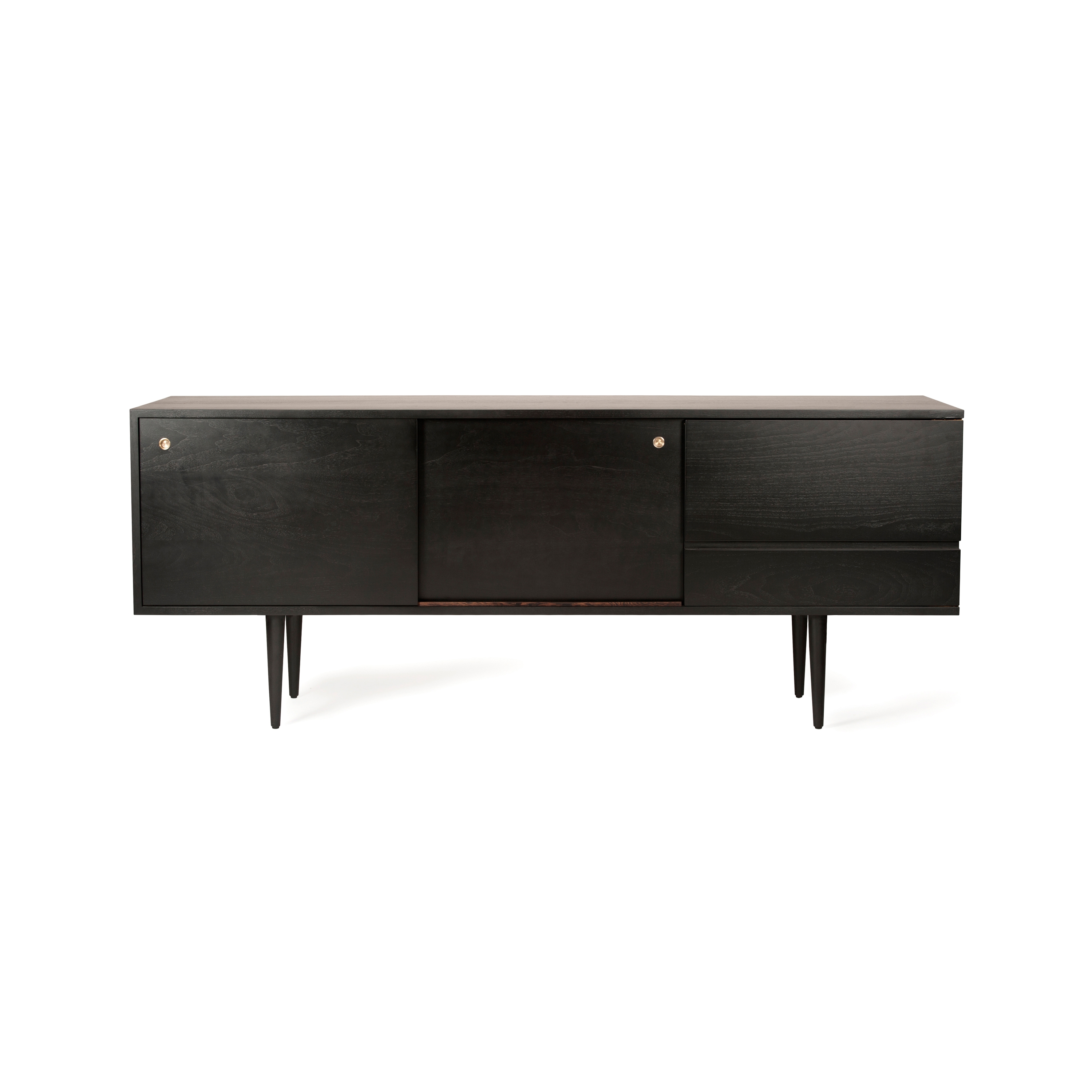 Produkt Classic Credenza with Tapered Legs des Herstellers Smilow Design anzeigen