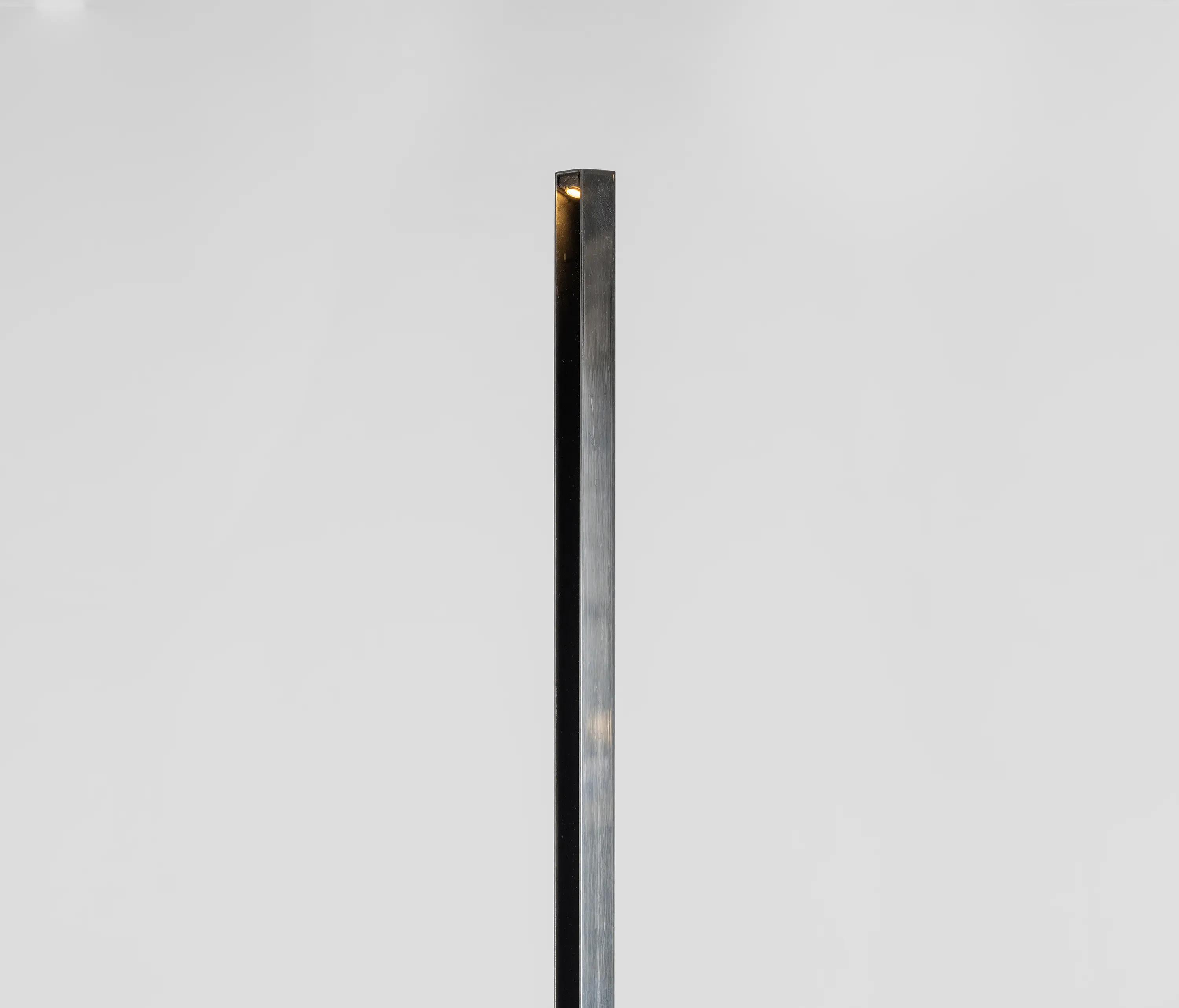 PVD Concept - MIRROR SPOT