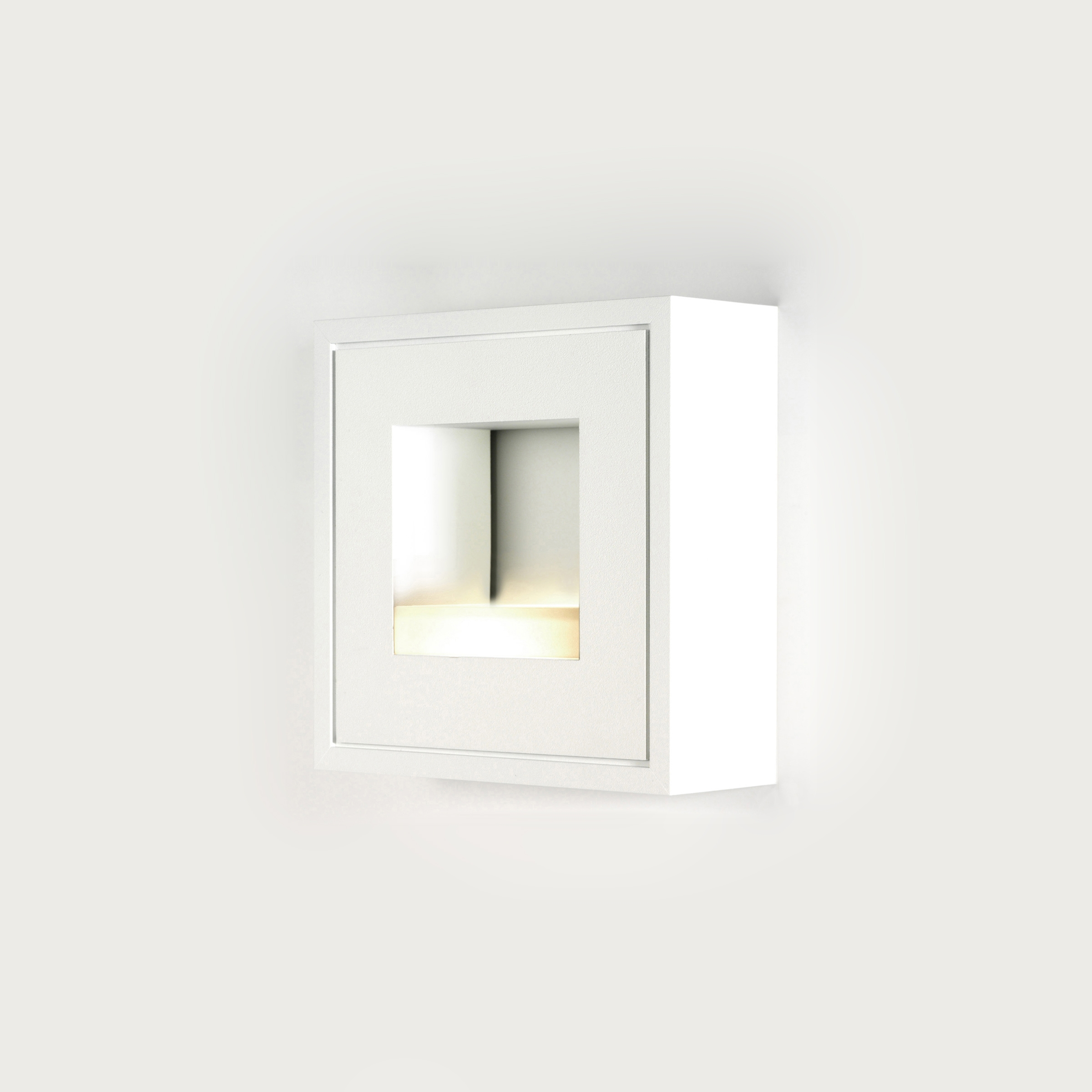 Afficher le produit WHITE LINE WALL SMALL du fabricant PVD Concept