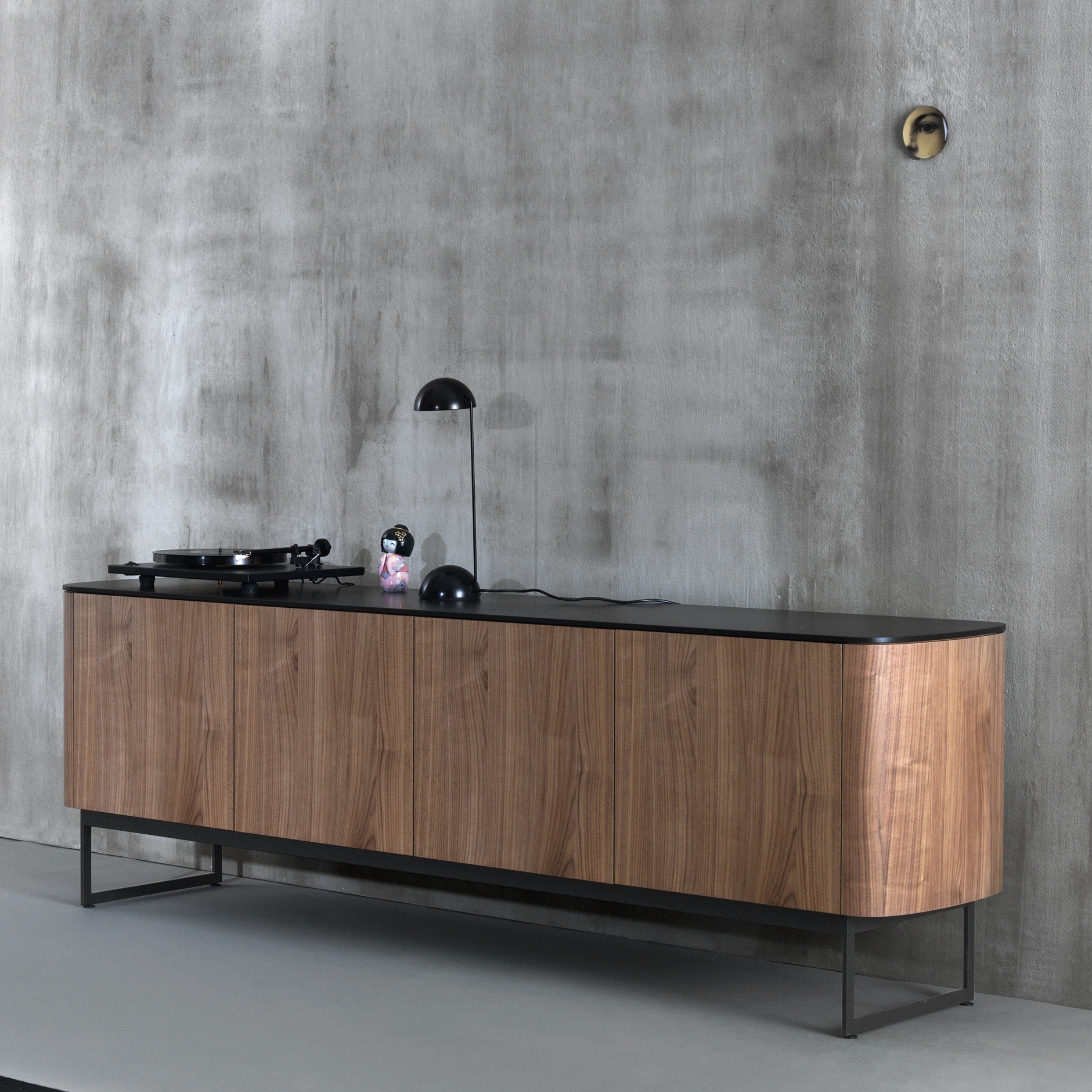 Display product SideView | Side from manufacturer CACCARO