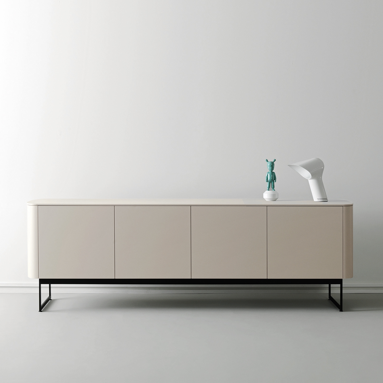 Display product SideView | Side from manufacturer CACCARO