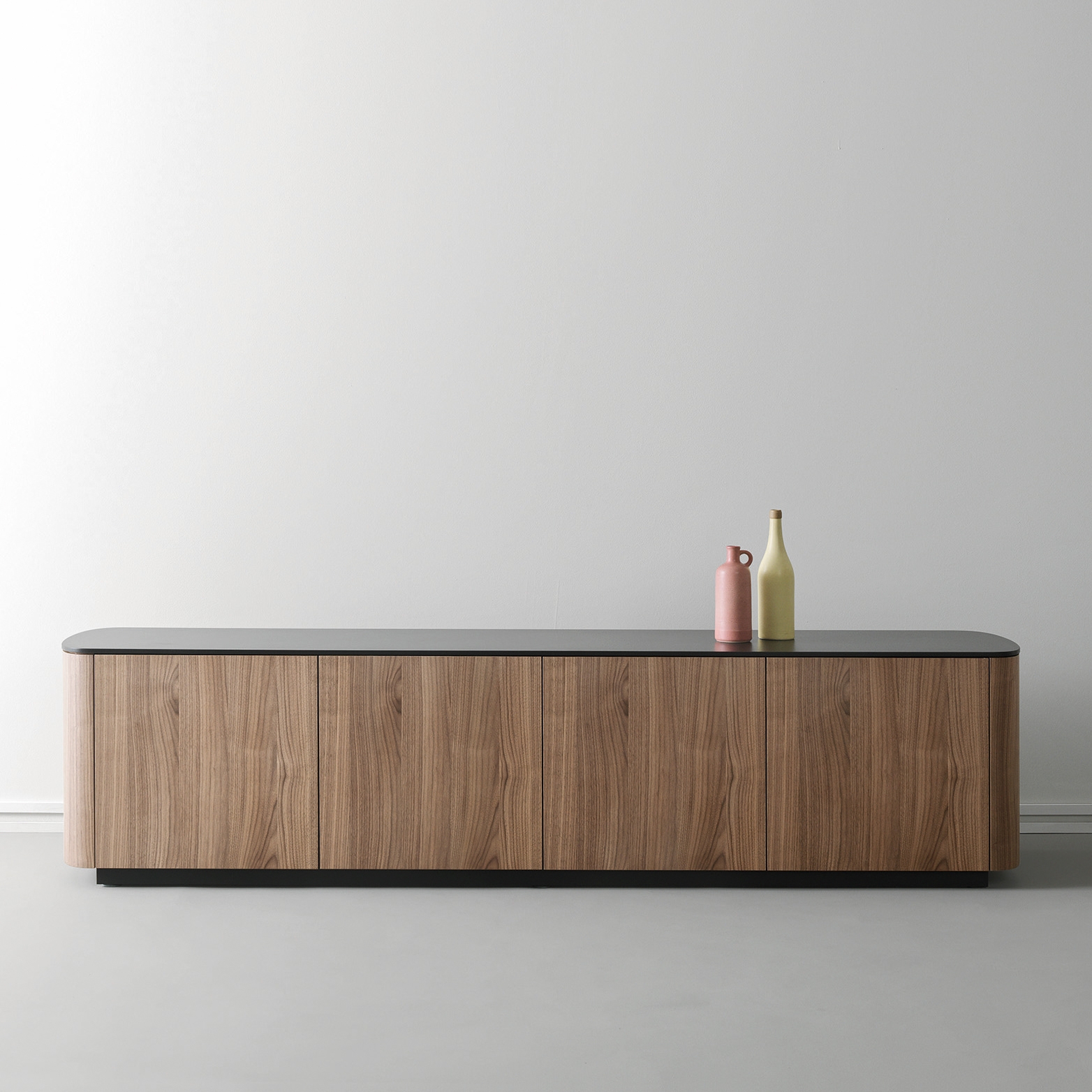 Display product SideView | Side from manufacturer CACCARO