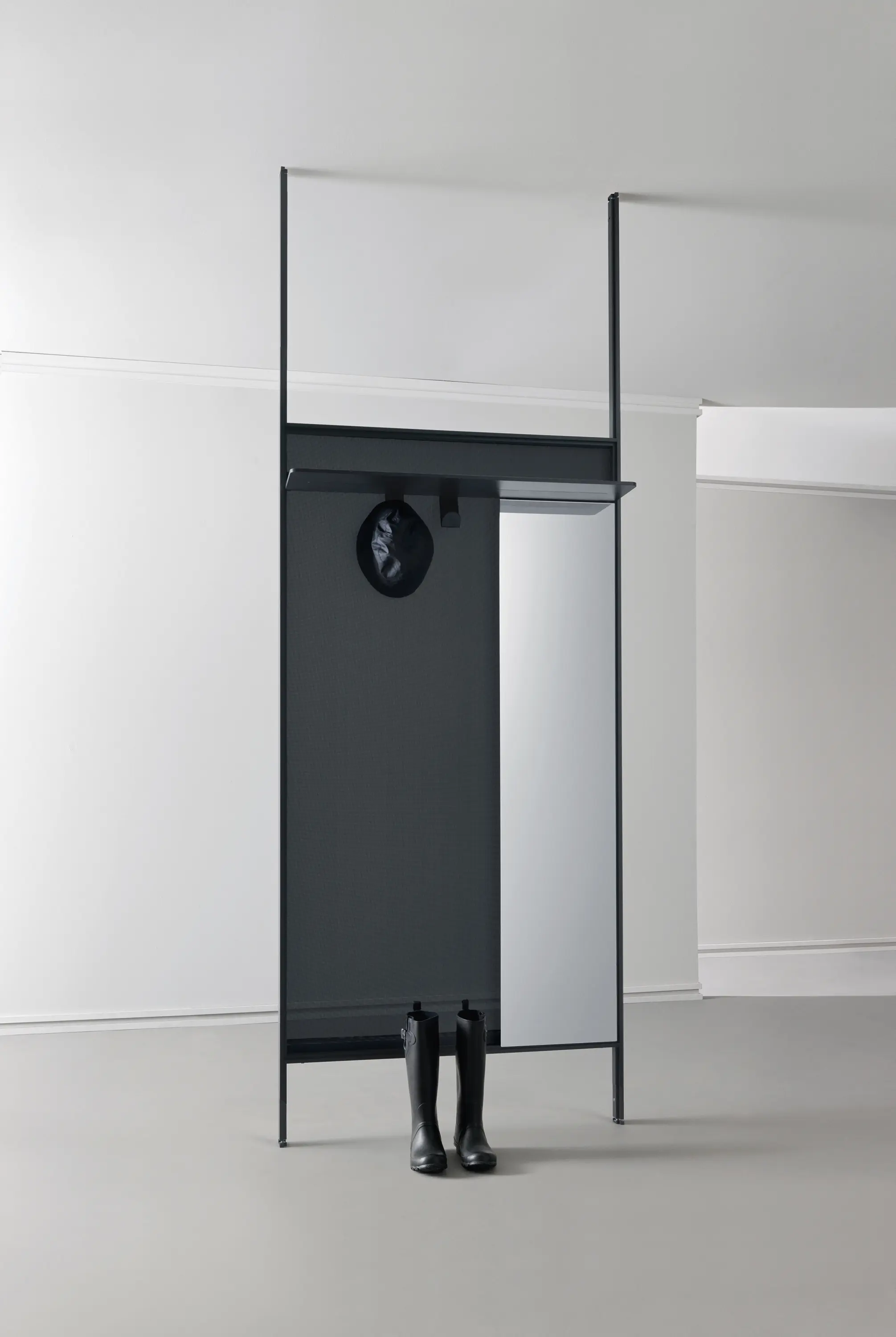 CACCARO - SideView | View