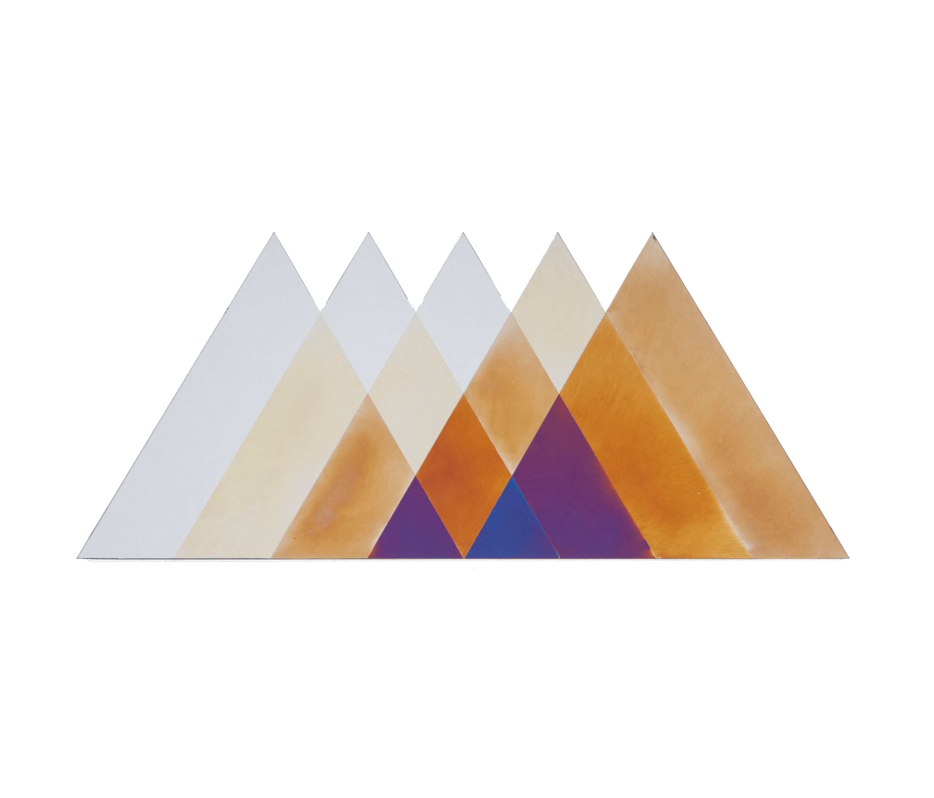 Afficher le produit Transience Mirror Triangle Large for Transnatural du fabricant Tuttobene