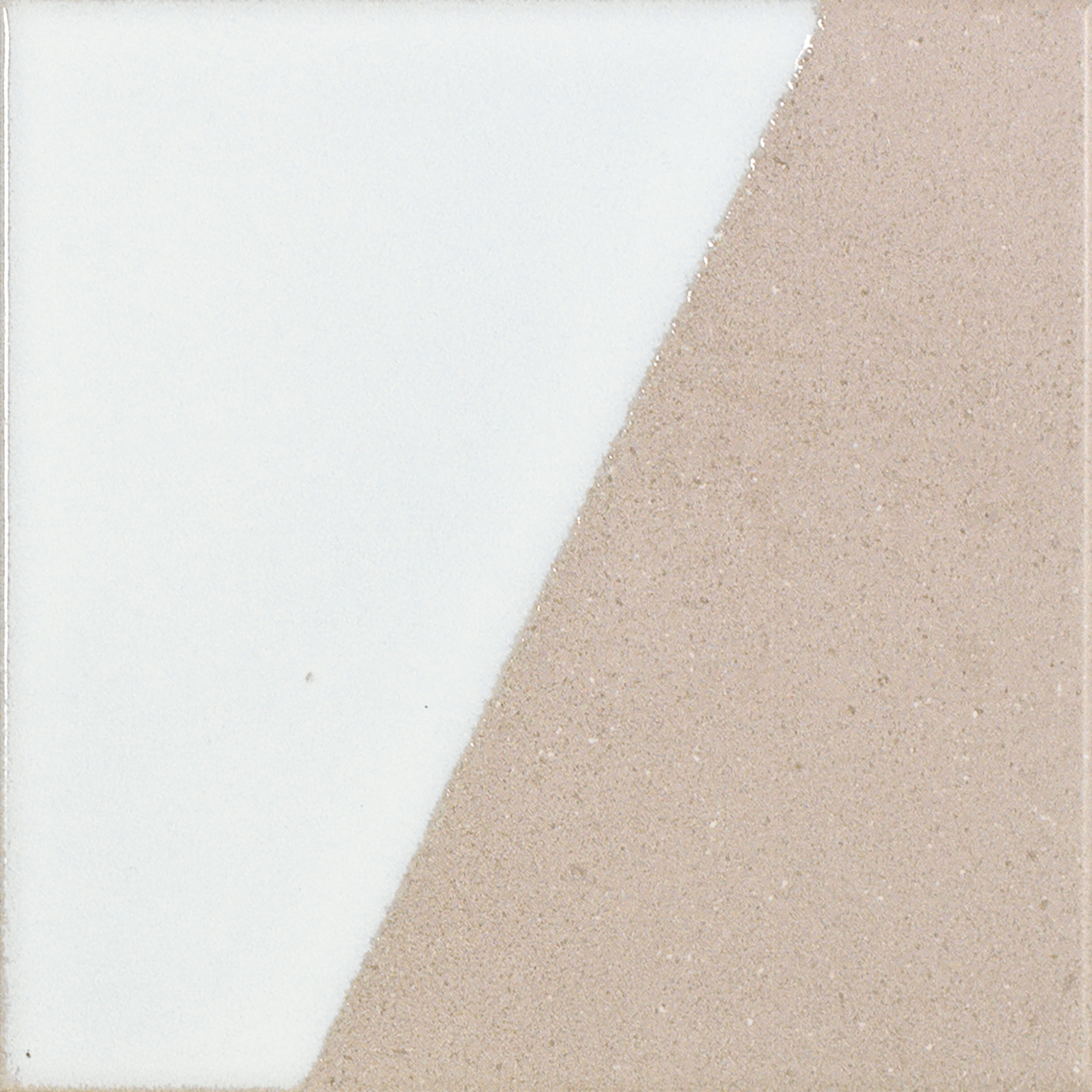 Mostra il prodotto Brezo | Jade Mix Pearl del produttore CARMEN