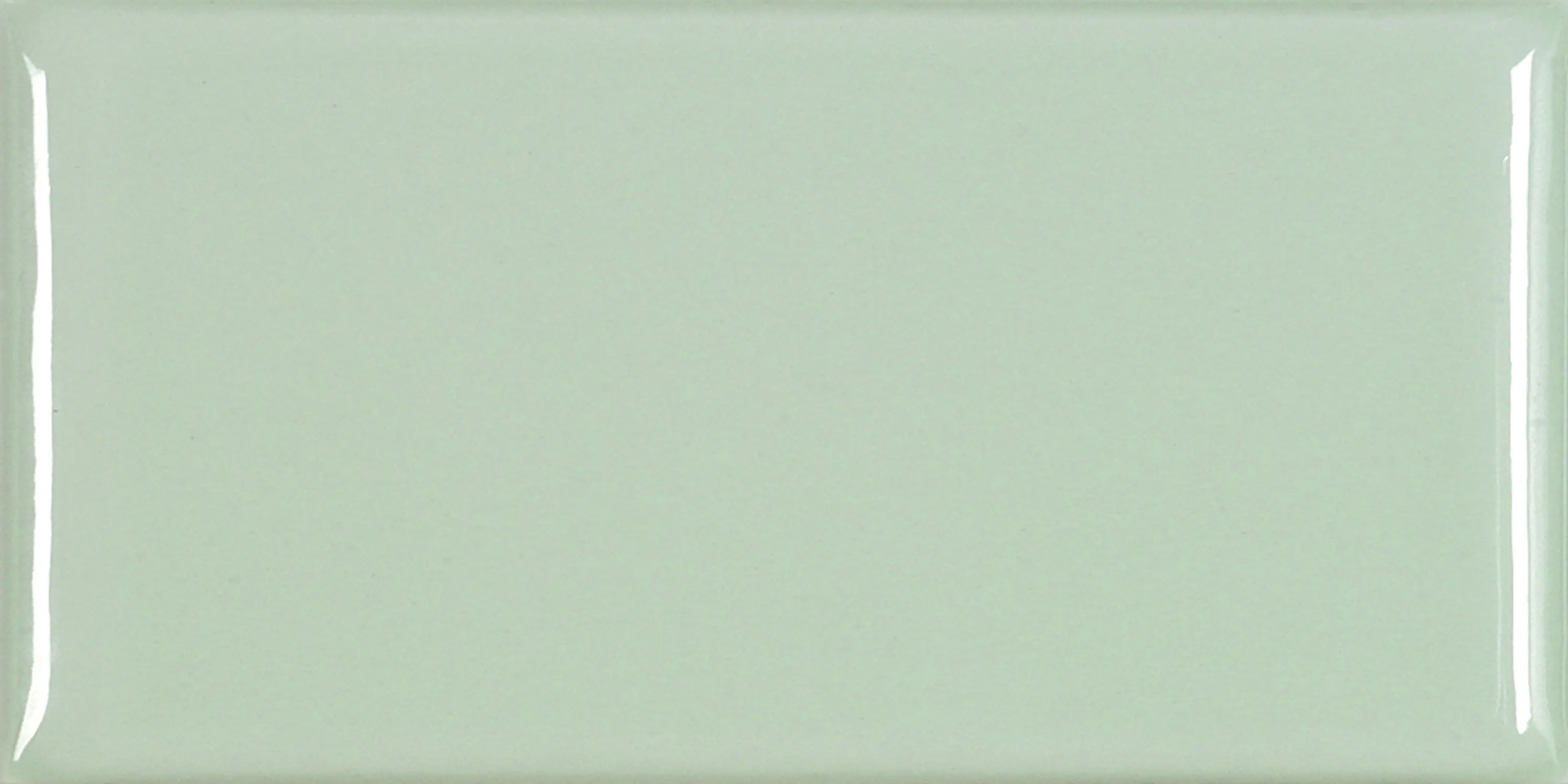 CARMEN - Caprichosa Verde Pastel