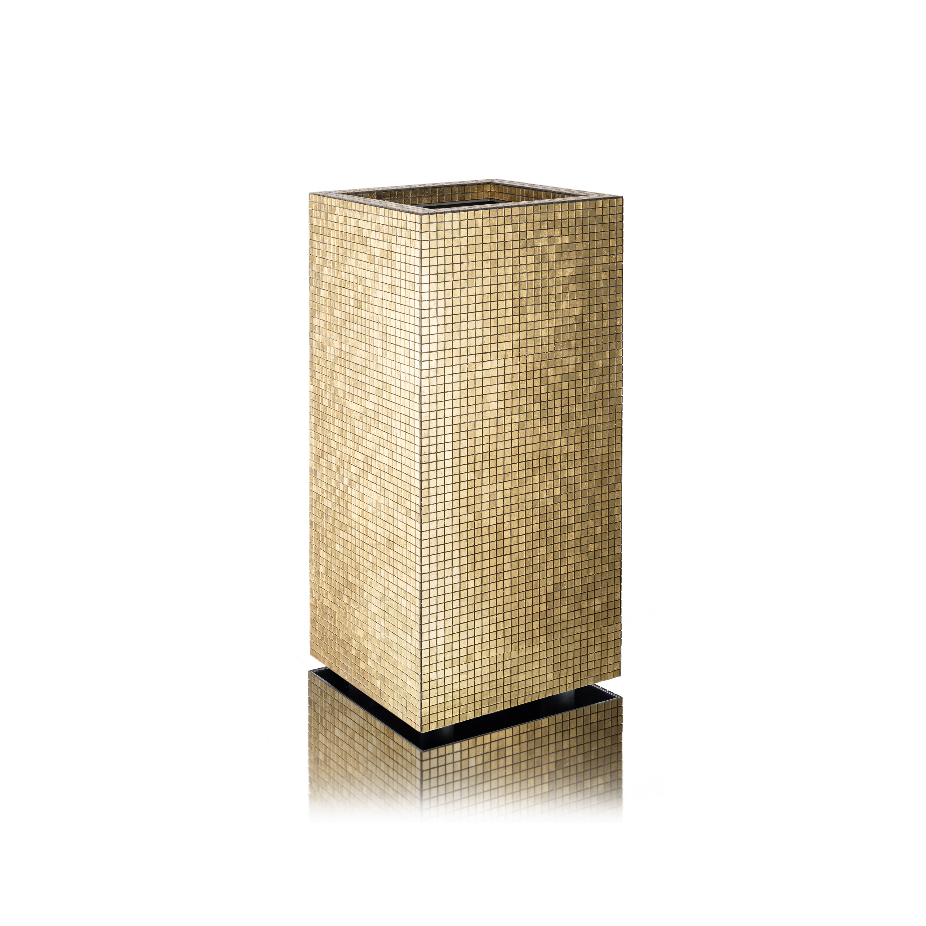 Display product Janis from manufacturer Metallico