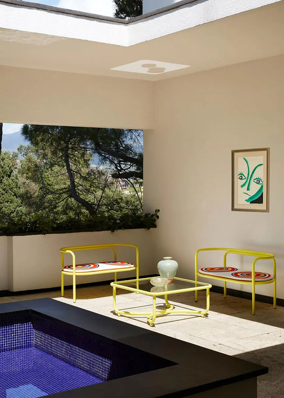 Exteta - Locus Solus Loveseat
