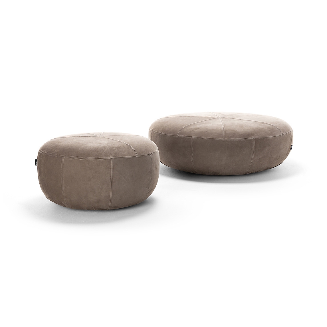 Mostrar el producto 10th Clove Pouf del fabricante Exteta