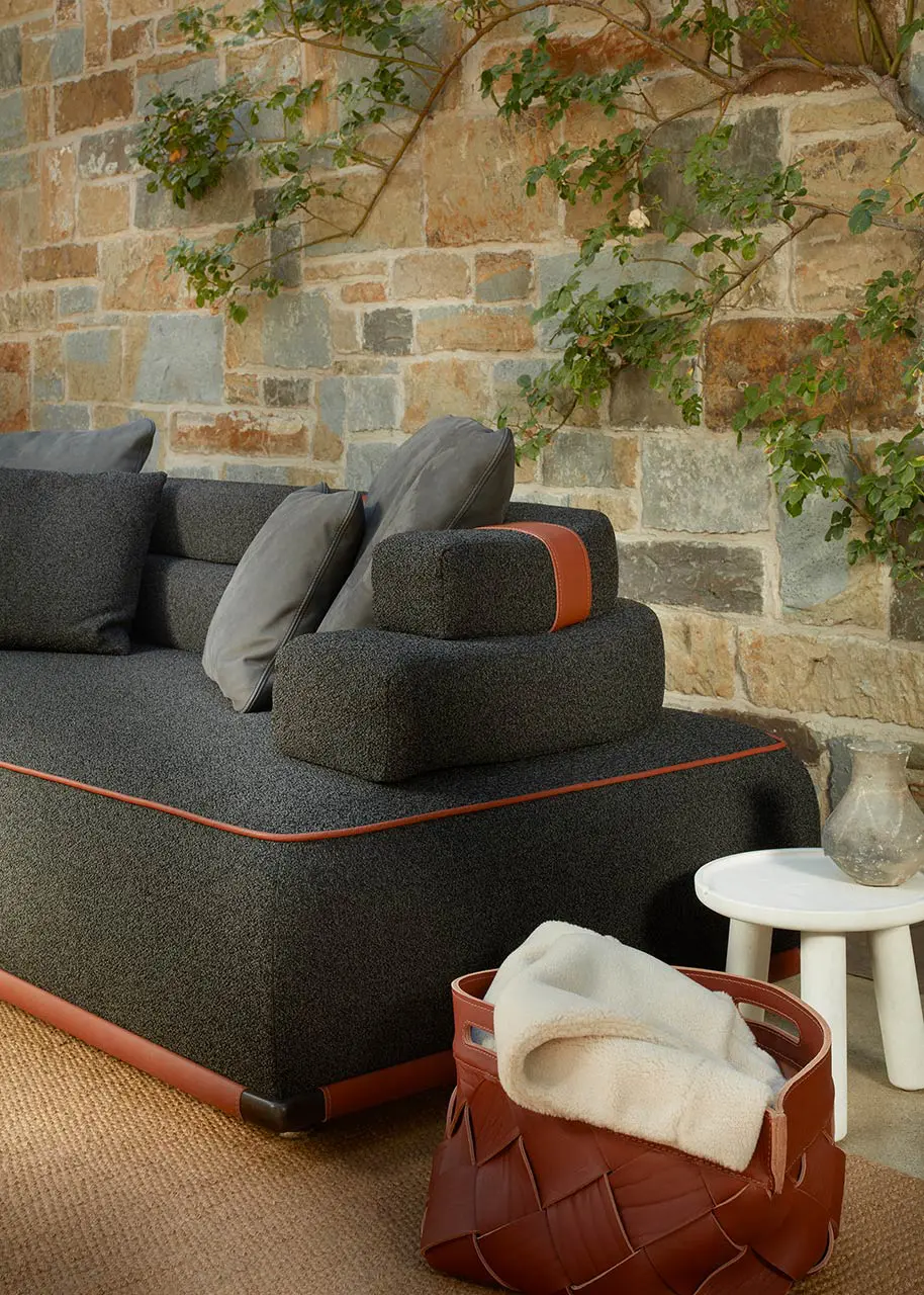 Exteta - Stone Round Coffee Table