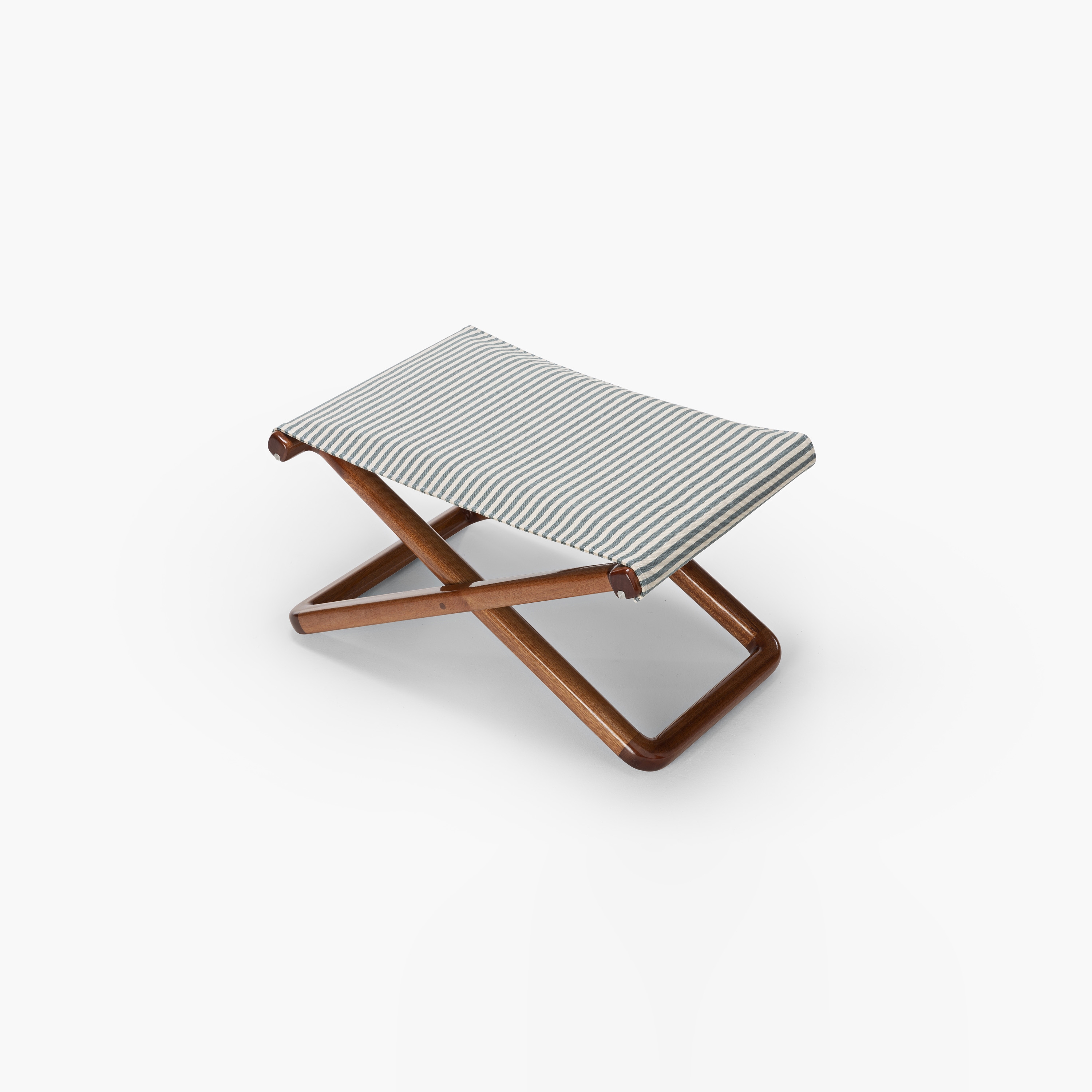 Mostra il prodotto LPIDC03 - Foldable stool del produttore Exteta